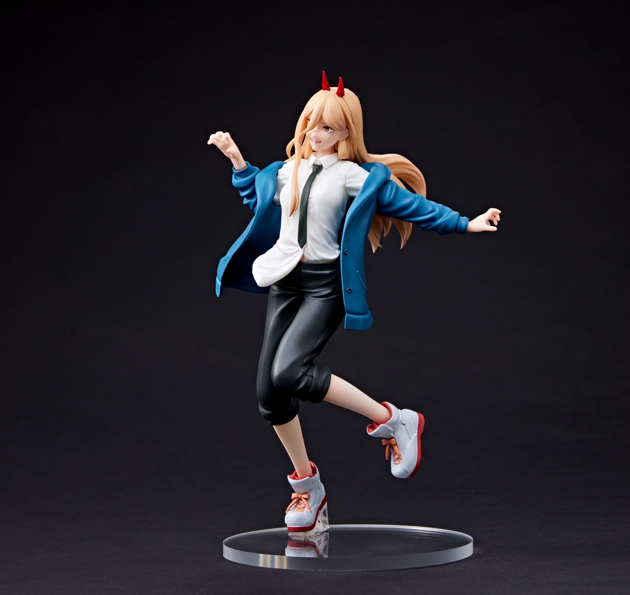Amazon.co.jp: タイトーチェーンソーマンフィギュア - パワープライズ