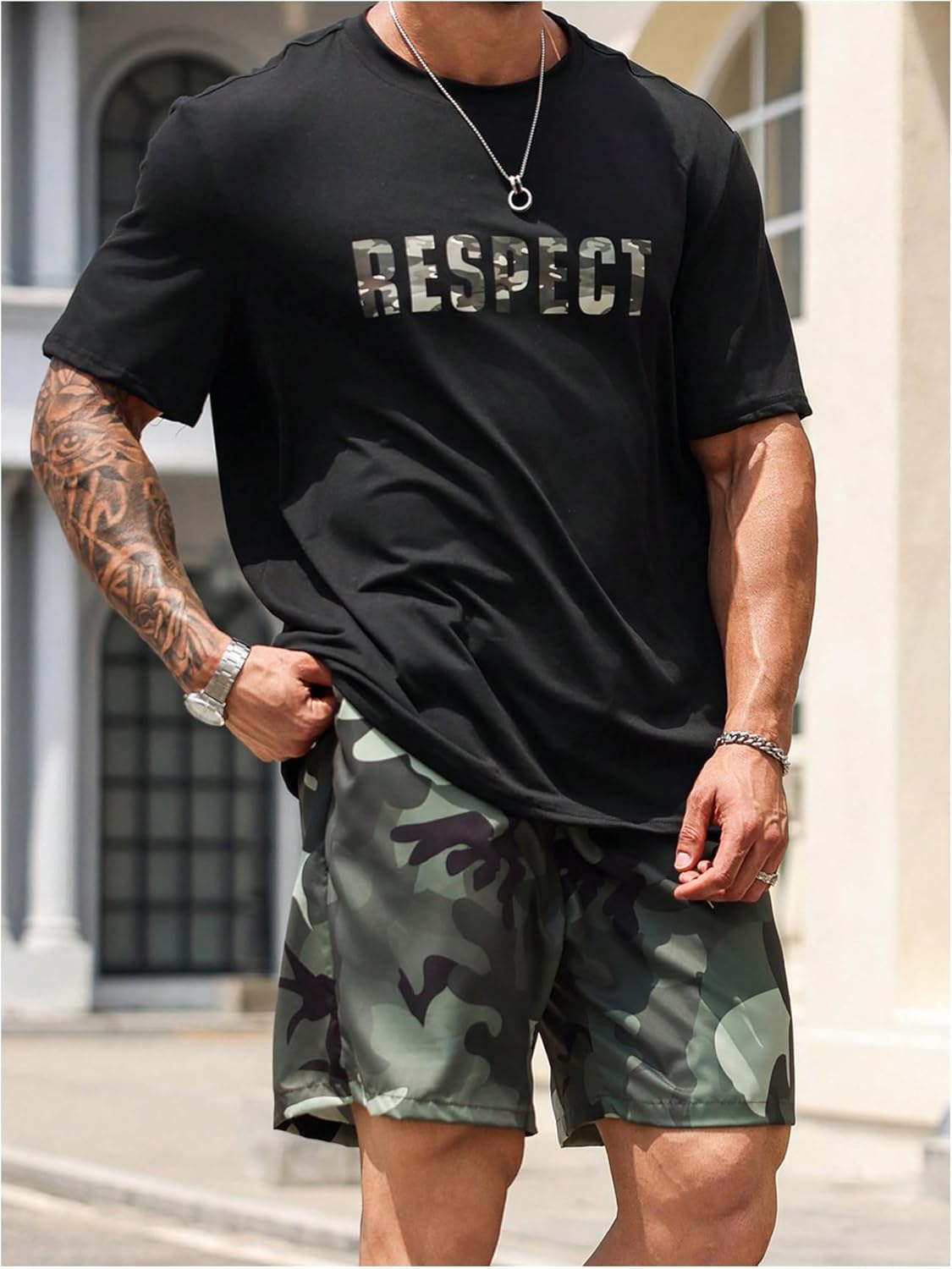 WDIRARA Men's Big and Tall 2 Piece Outfits Letter Camo Print Short Sleeve Tracksuit Track Shorts Set