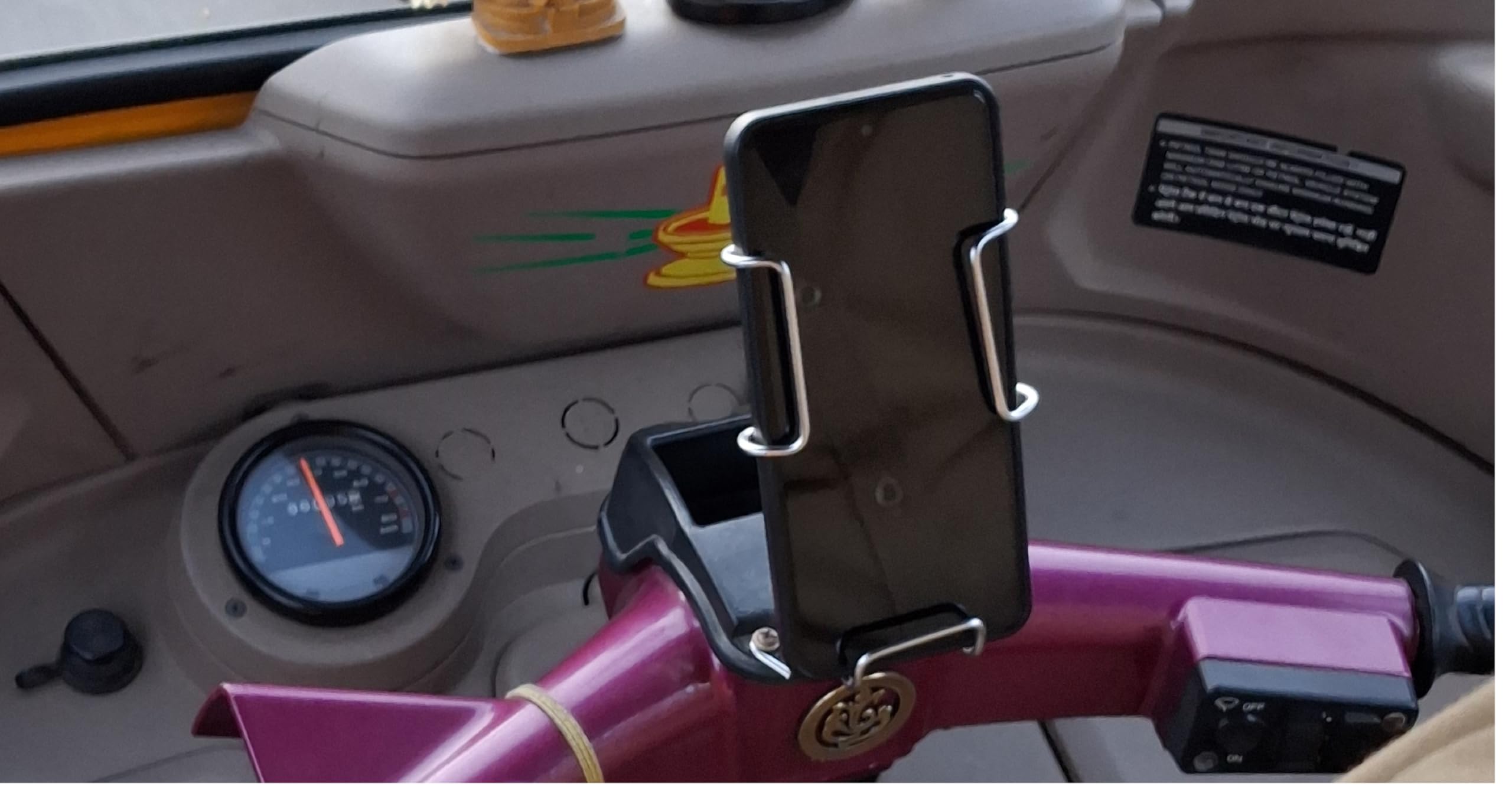 KENBIR™ Mobile Holder for Auto Rickshaw |E Rickshaw |Universal Fit Type |Suitable Smart Phones-image-6