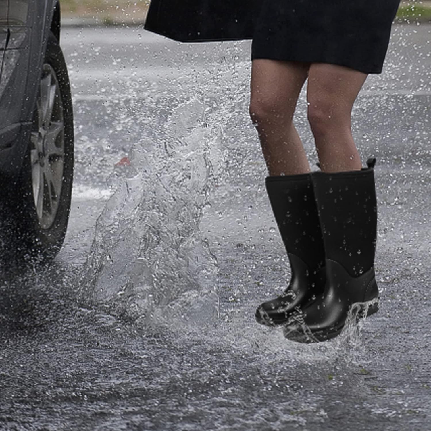 DKSUKO Women Rain Boots Waterproof,Rubber Short Mid Calf Pull on Snow Mud Shoes