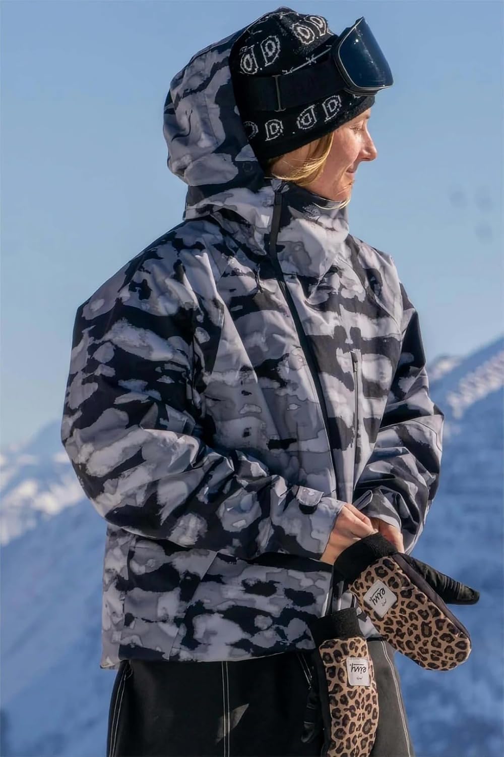 GSOU SNOW Men's Snowboard Jacket Waterproof Ski Coat Winter Snow Insulated Windproof Jacket - Image 3