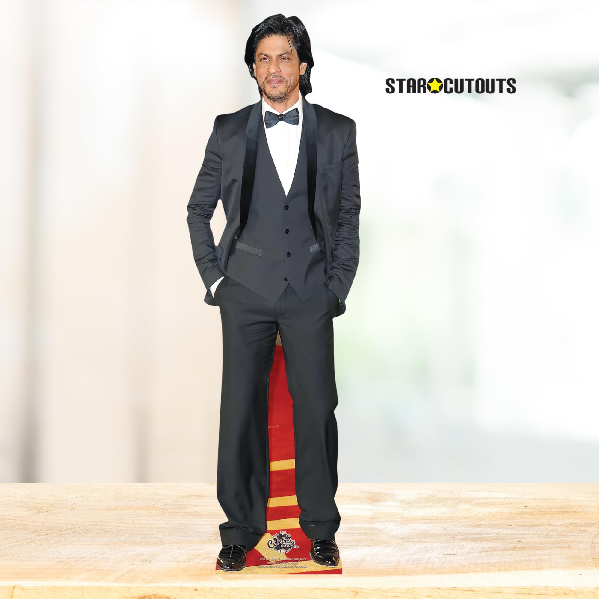 Sagoma Di Cartone A Grandezza Naturale – Shah Rukh Khan (Abbito Nero) – Celebrity Cutouts - 3
