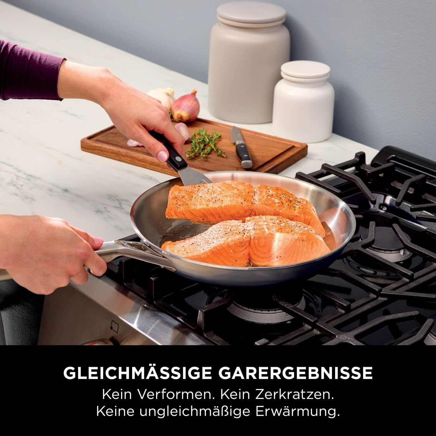 Ninja EverClad Edelstahl-Kochtopf (18 cm) mit Deckel, geeignet für alle Herdarten, sogar Induktion, ofenfest bis 300 °C, durchgehender Induktionsboden, C90218EUI