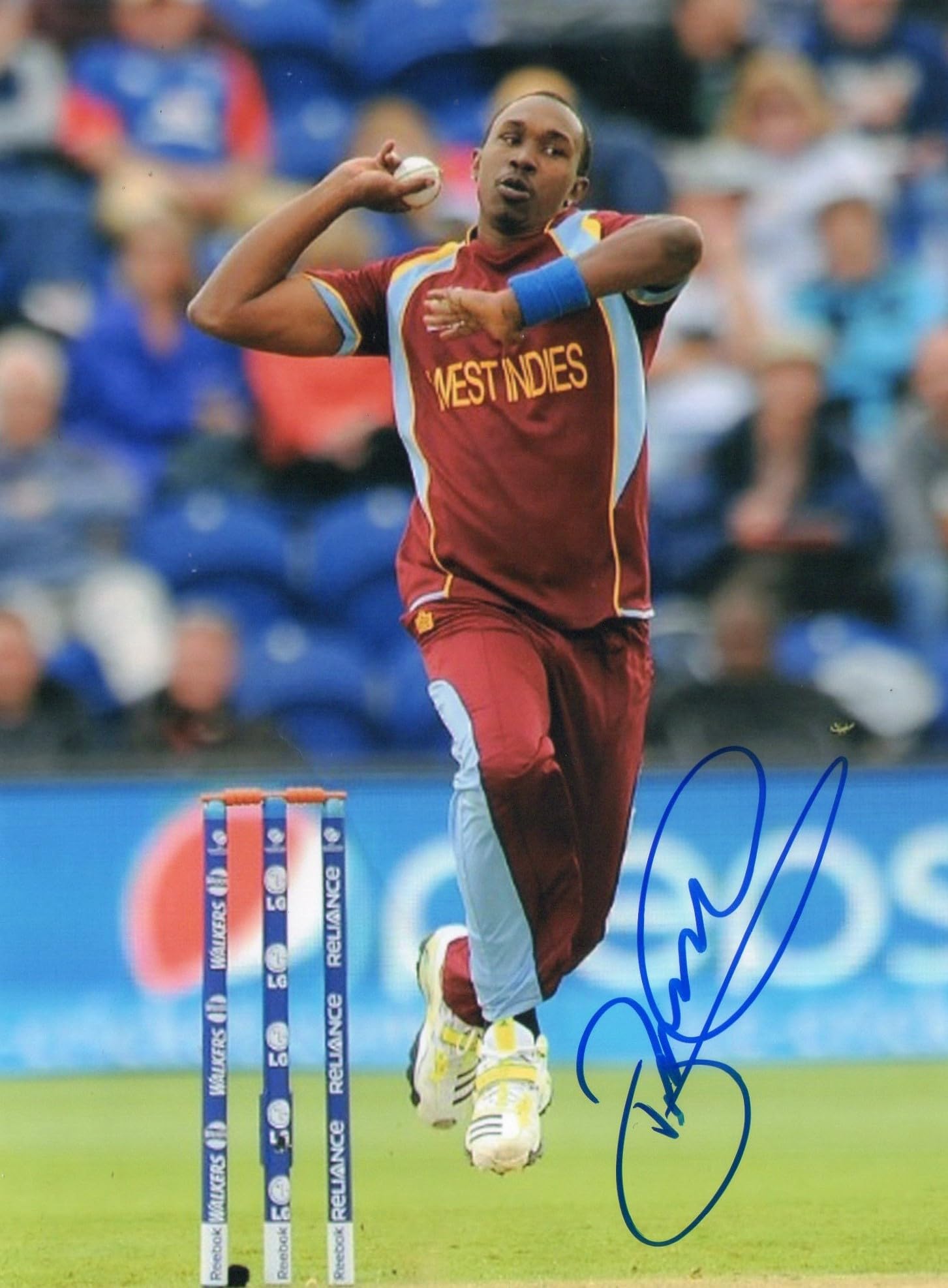 5x7 Inches Original Autographed Photo of West Indies Cricketer Dwayne Bravo-image-28