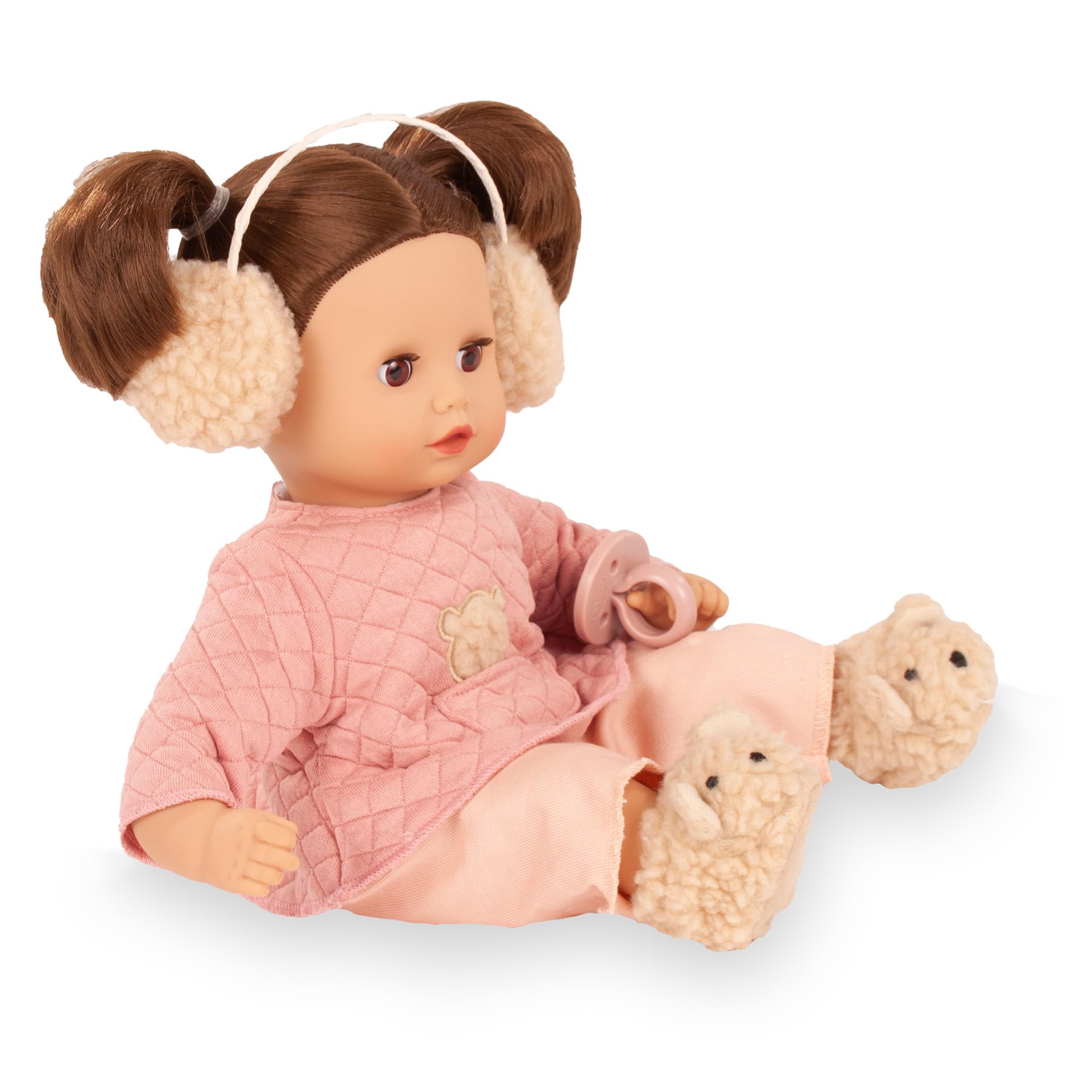 Götz 2620971 Muffin Bärig Puppe 33 cm Babypuppe braune Schlafaugen | 7-tlg, braune Haare, Weichkörper, für Kinder ab 3 Jahren, frisierbar, waschbares Haar, mit Schnuller und Ohrwärmern