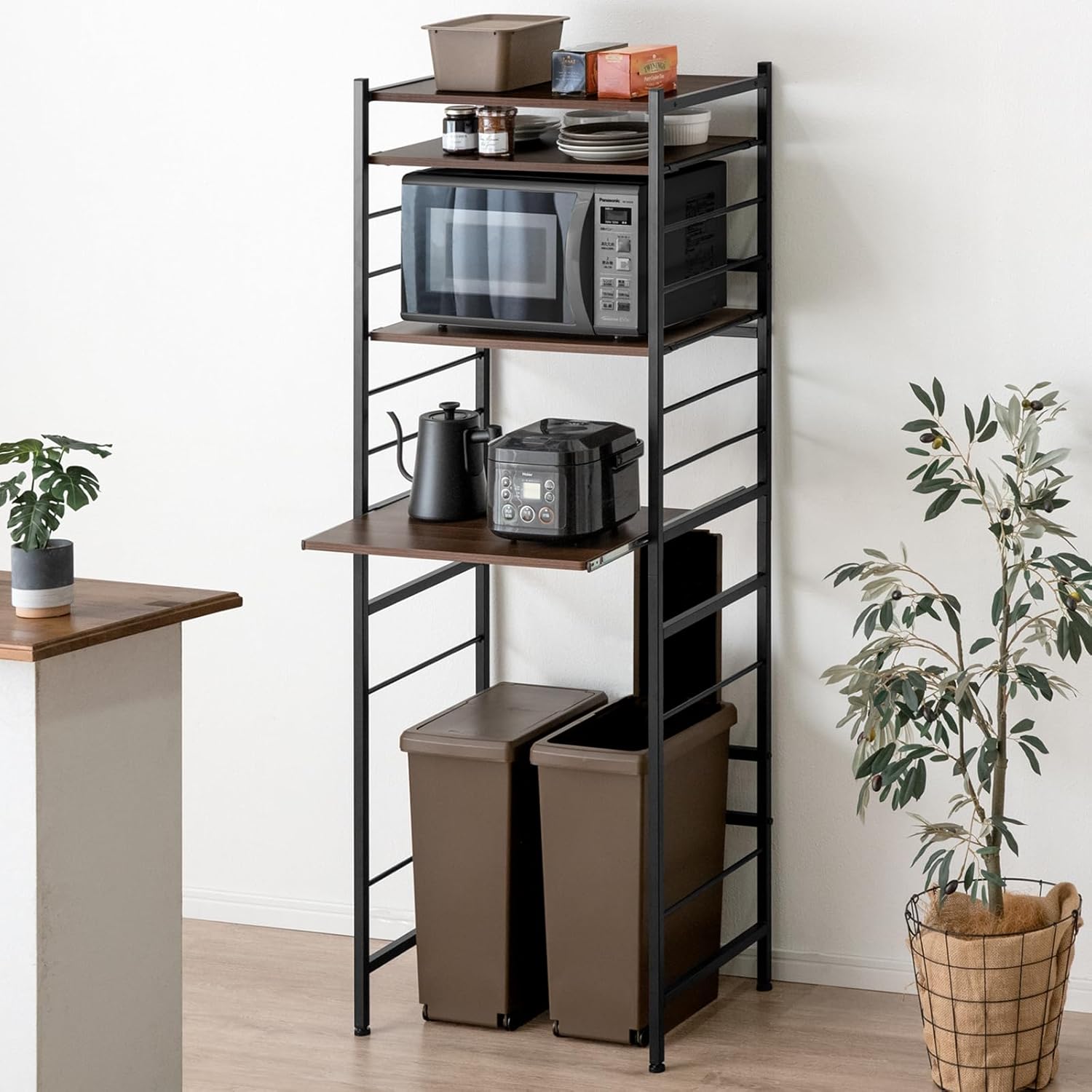 ベルギー製　収納　飾り棚　食器棚　高級感　おしゃれ ベルギー製 収納 飾り棚 食器棚 高級感 おしゃれ 食器棚 おしゃれ