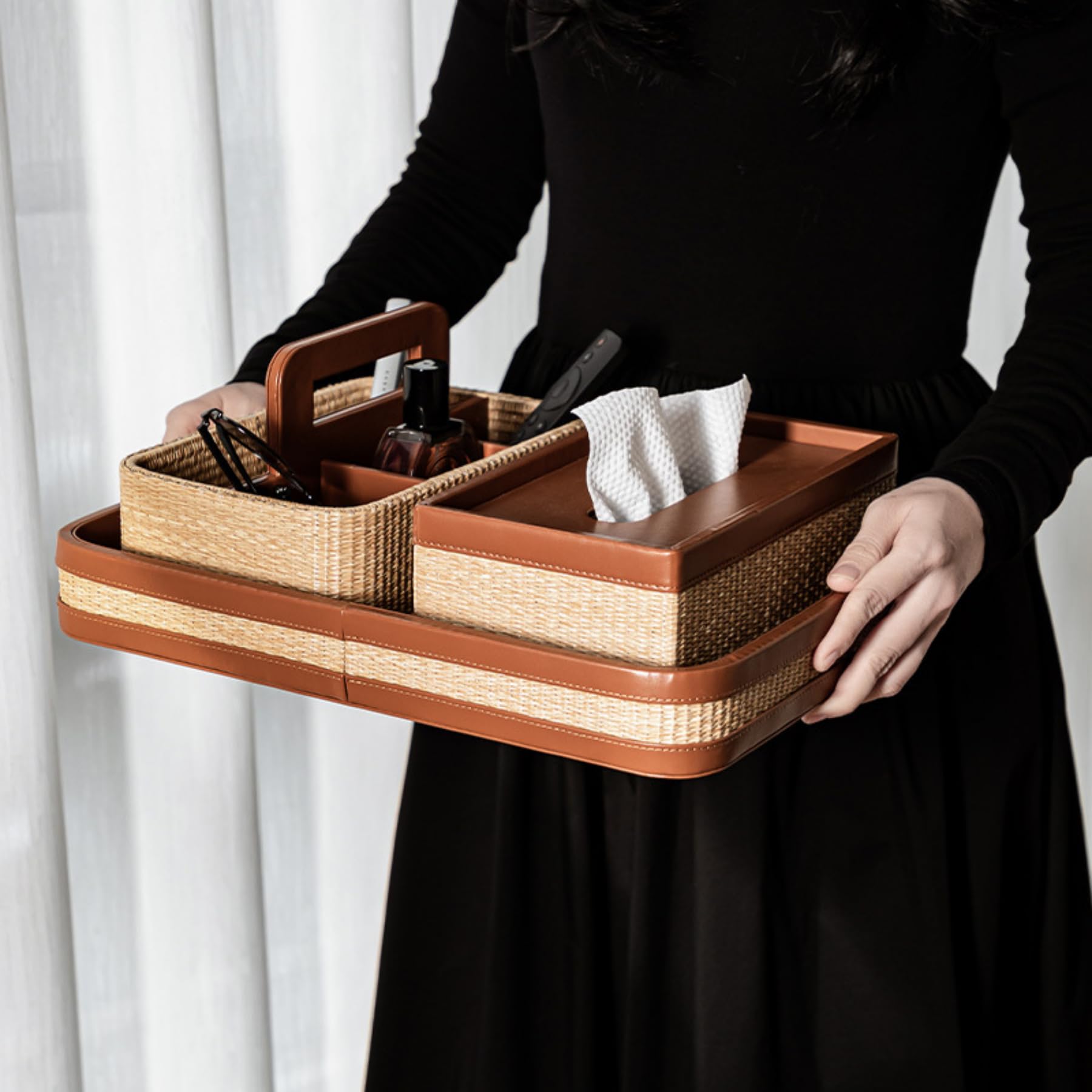 Set di organizer da scrivania e copri scatola per fazzoletti in rattan intrecciato a mano di alta qualità.