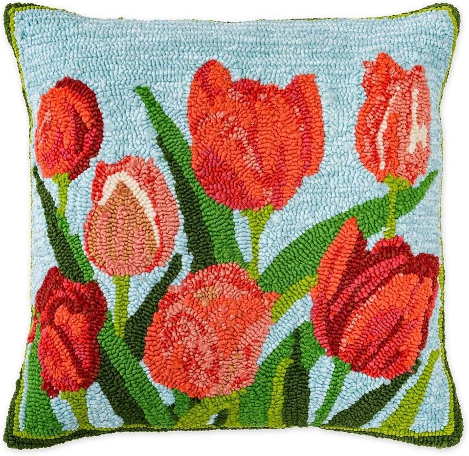 Plow & Hearth Indoor/Outdoor Pink Tulips Hooked Polypropylene Throw Pillow, Finely Detailed, All-Weather, Durable Polypropylene/Poly-Canvas Cover, Easy to Clean, Machine Washable, 18" sq.