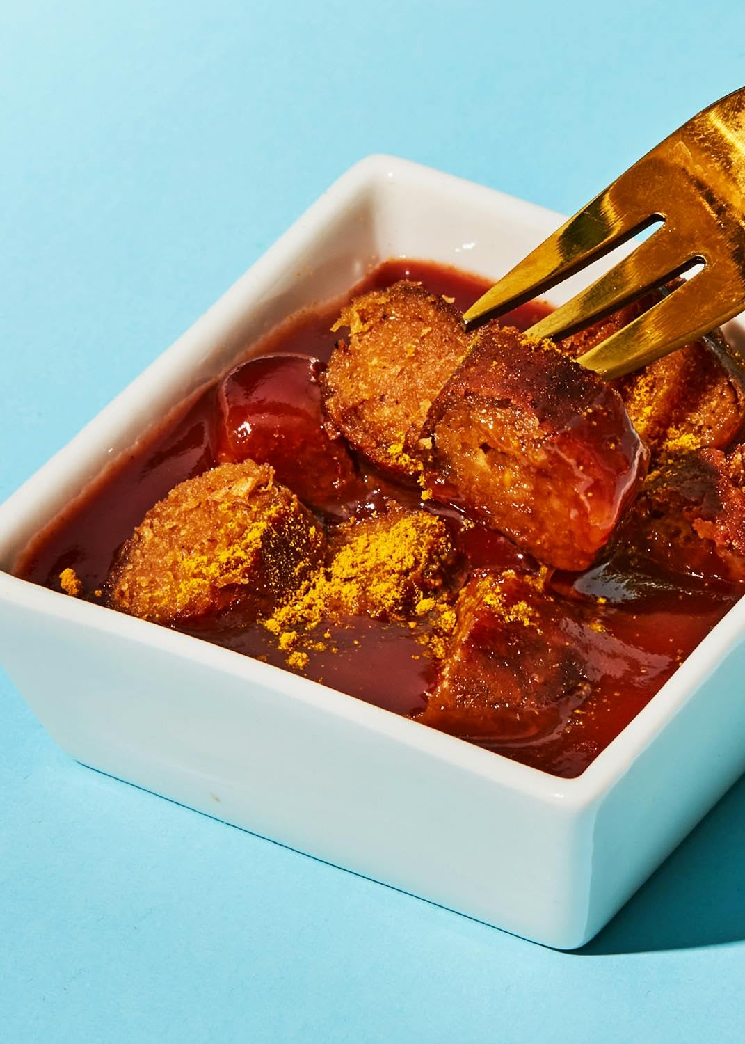 KoRo - Salsicce vegan bio 12 x 230 g - Vegetali - 100% bio - Da grigliare o in padella - Saporite e versatili