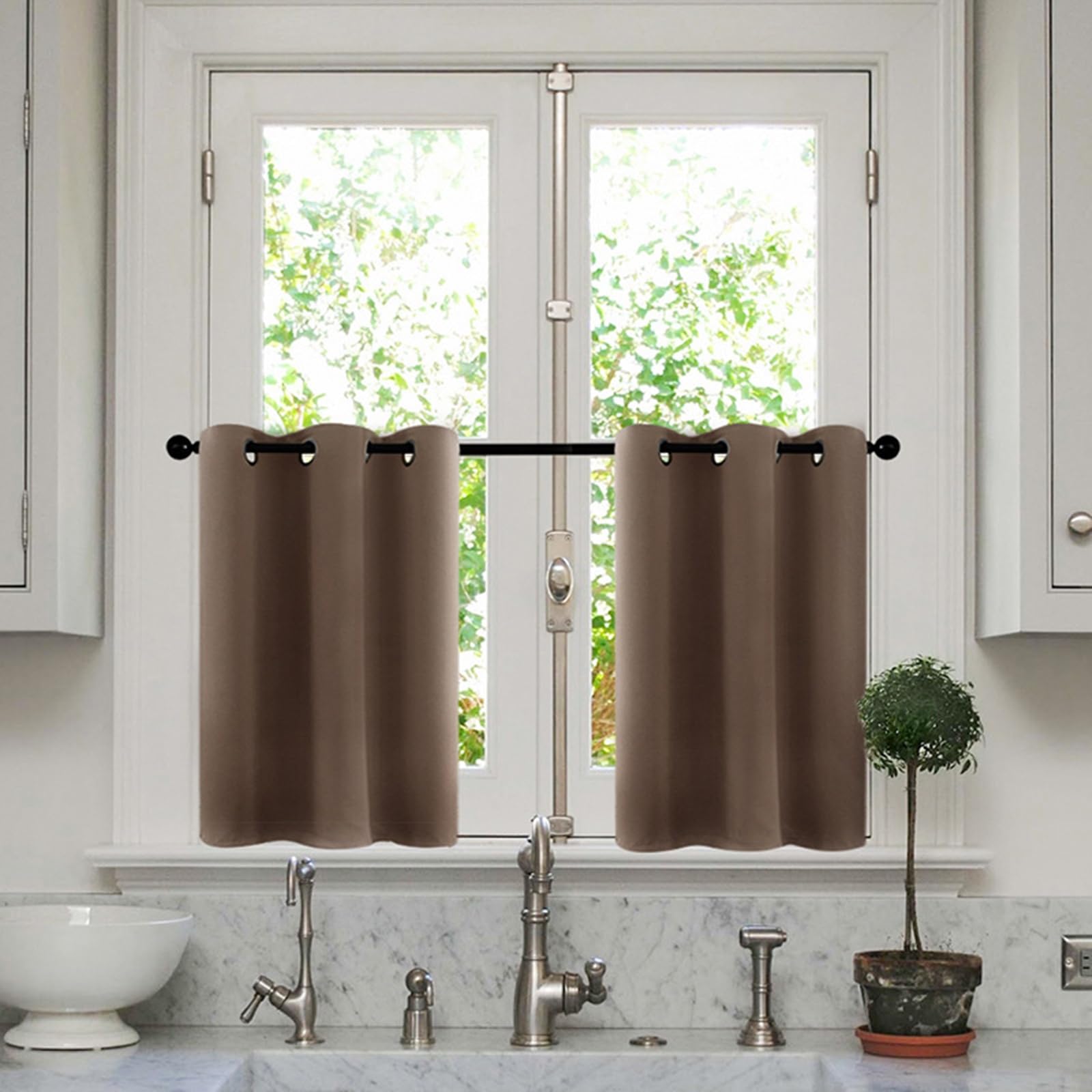 Rideau court occultant et thermique brun KnSam 107x114.5cm pour cuisine