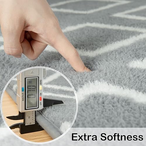 Miniatura 2 de Alfombra de pasillo suave, 2x6 pies, estilo marroquí, antideslizante, para dormitorio, alfombra geométrica pequeña con espuma viscoelástica para