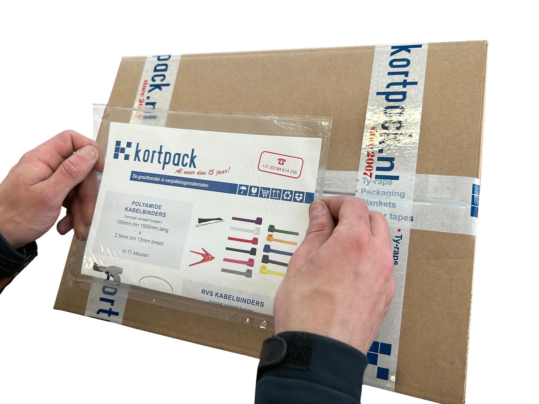 Selbstklebende Lieferscheintaschen A4 Ohne Aufdruck | 315x235mm | 500 Stuck | Transparent | Feuchtigkeits- und Schmutzschutz
