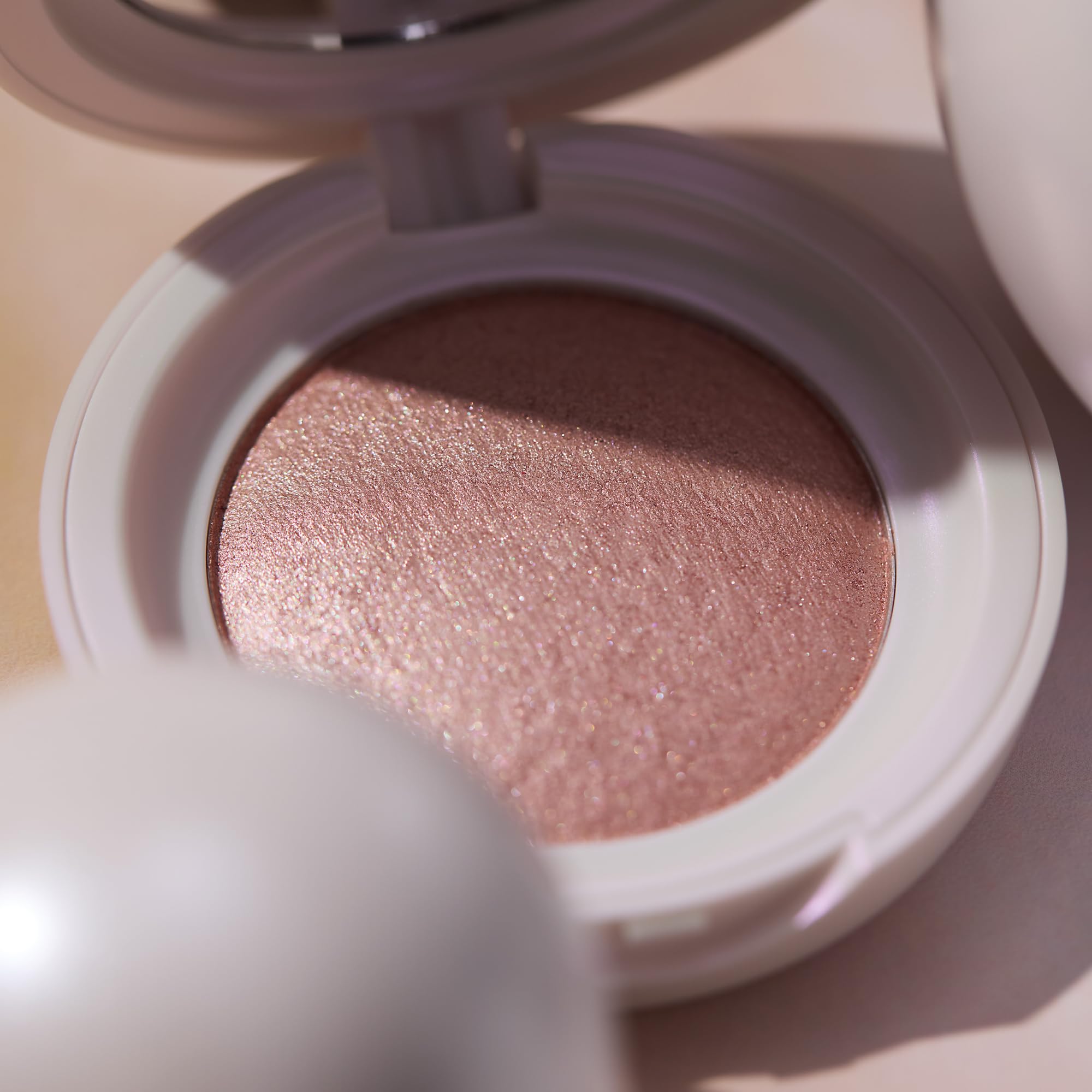 Catrice PEARLFECTION Highlighter C02