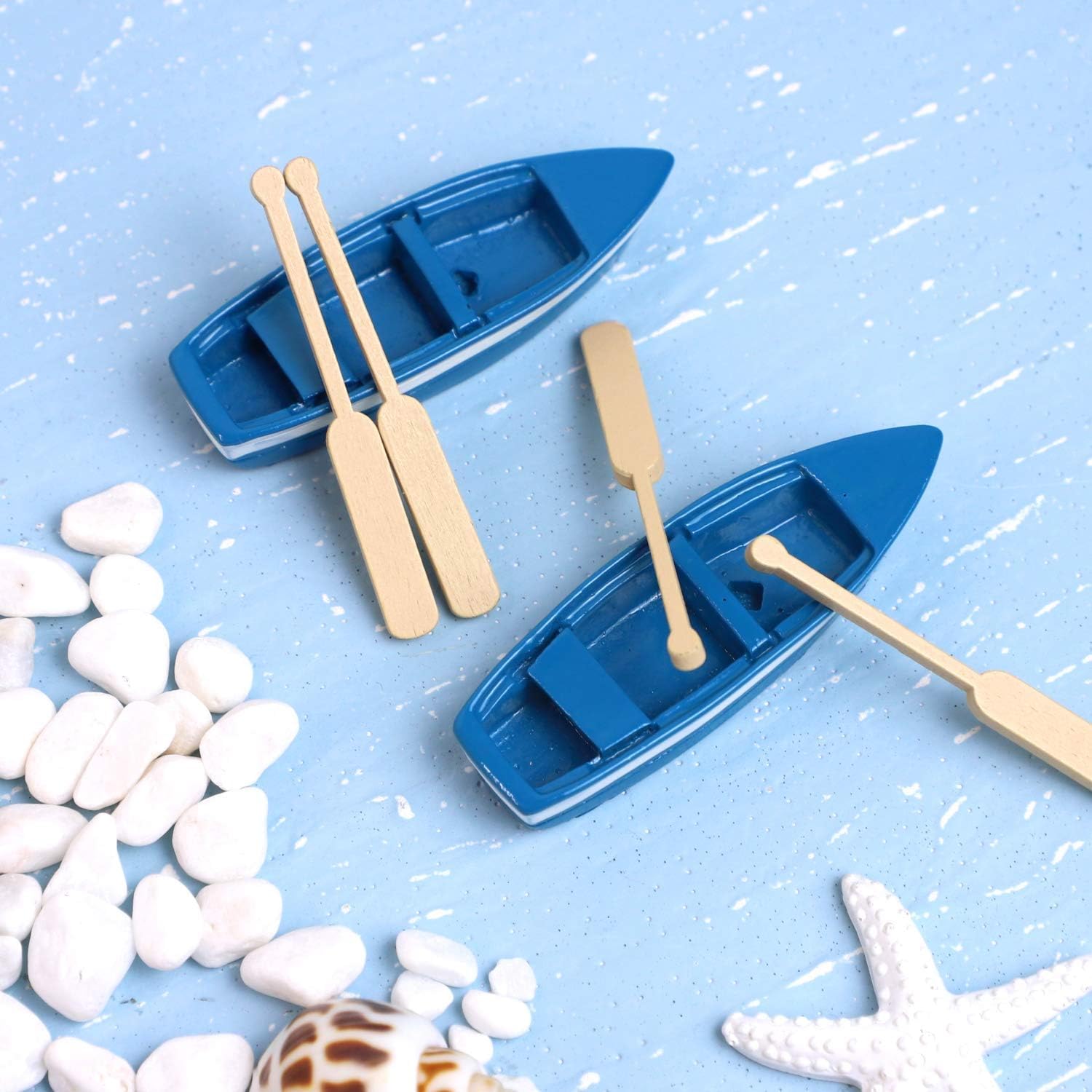 Framendino, 2 Sets Mini Rowboat Tiny Wooden Boat with Oars for Fairy Garden Accessories