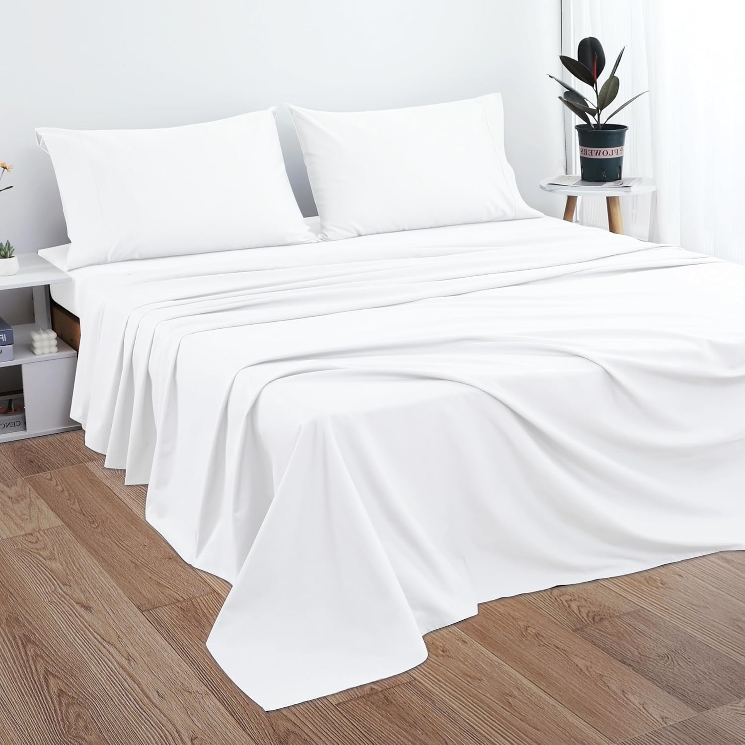 PLUSHY COMFORT Luxury Queen Flat Sheets 1 Piece in 100% Egyptian Cotton 800 Tc