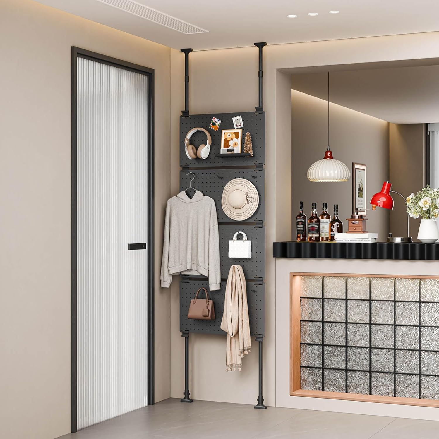 有孔ボード 突っ張りラック つっぱり棚 つっぱり棒 ウォールラック 高さ調整可能 145-296cm パンチングボード 壁面収納 洞