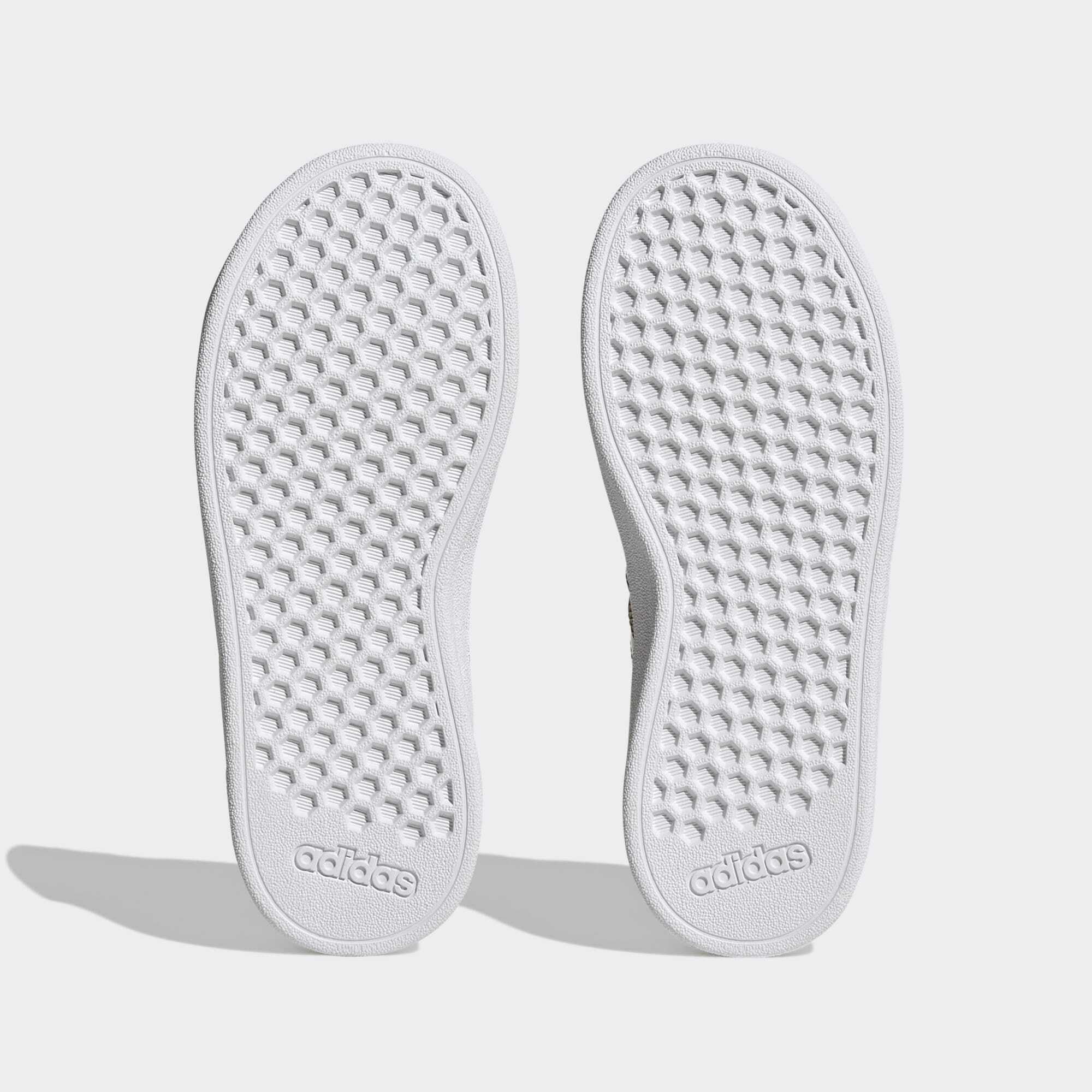 Adidas Grand Court Sustainable Lifestyle Court Elastic Lace and Top Strap Shoes Chaussures - Low (Pas de Football) Mixte Enfant