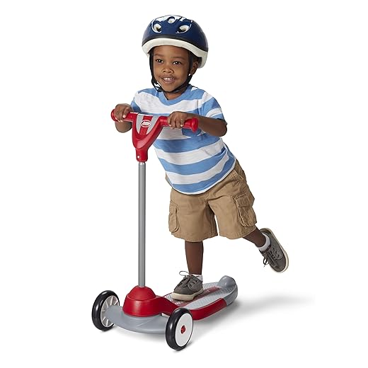 Radio Flyer, My First Scooter for ages 2-5, Toddler Scooters with three wheels and wide deck for stability (Amazon Exclusive)