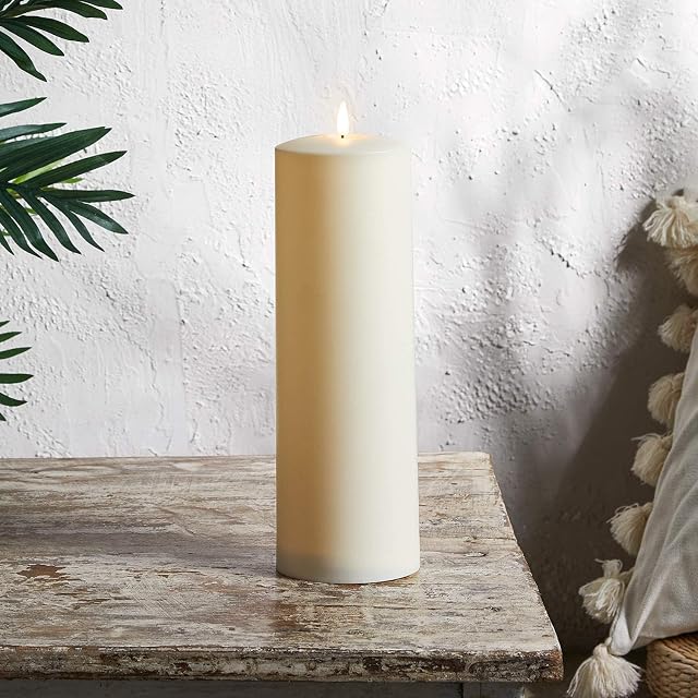 Lights4fun TruGlow® Outdoor Flameless Pillar Candle Battery LED with Timer Waterproof Large (H) 30cm