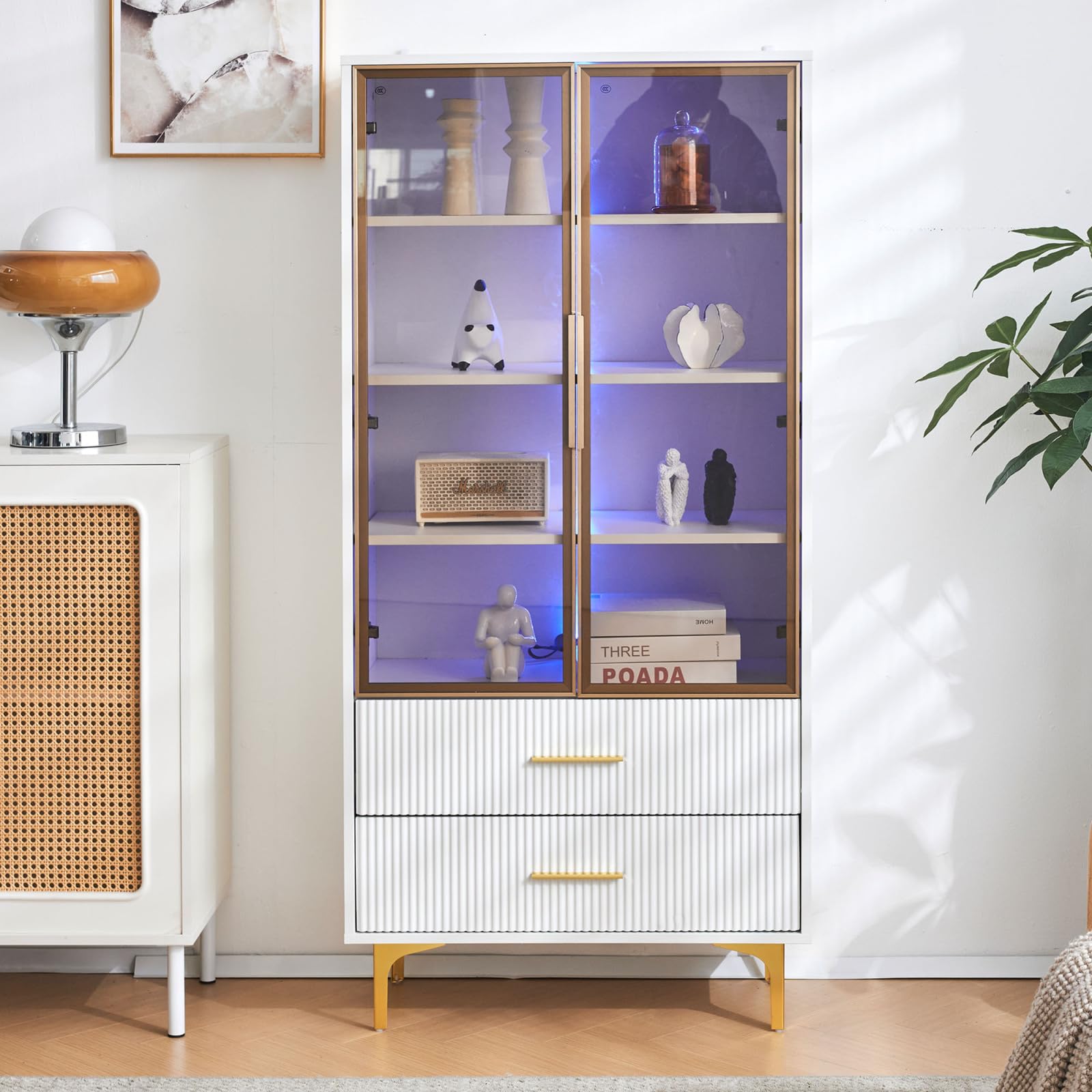 Vitrine für Sammlungen mit Licht, Glasvitrine mit Tür und 2 Schubladen, 150 x 70 x 35 cm, 16 Farben, Wohnzimmermöbel, aus Glas, mit verstellbaren Regalen, Bücherschrank (D, Weiß)