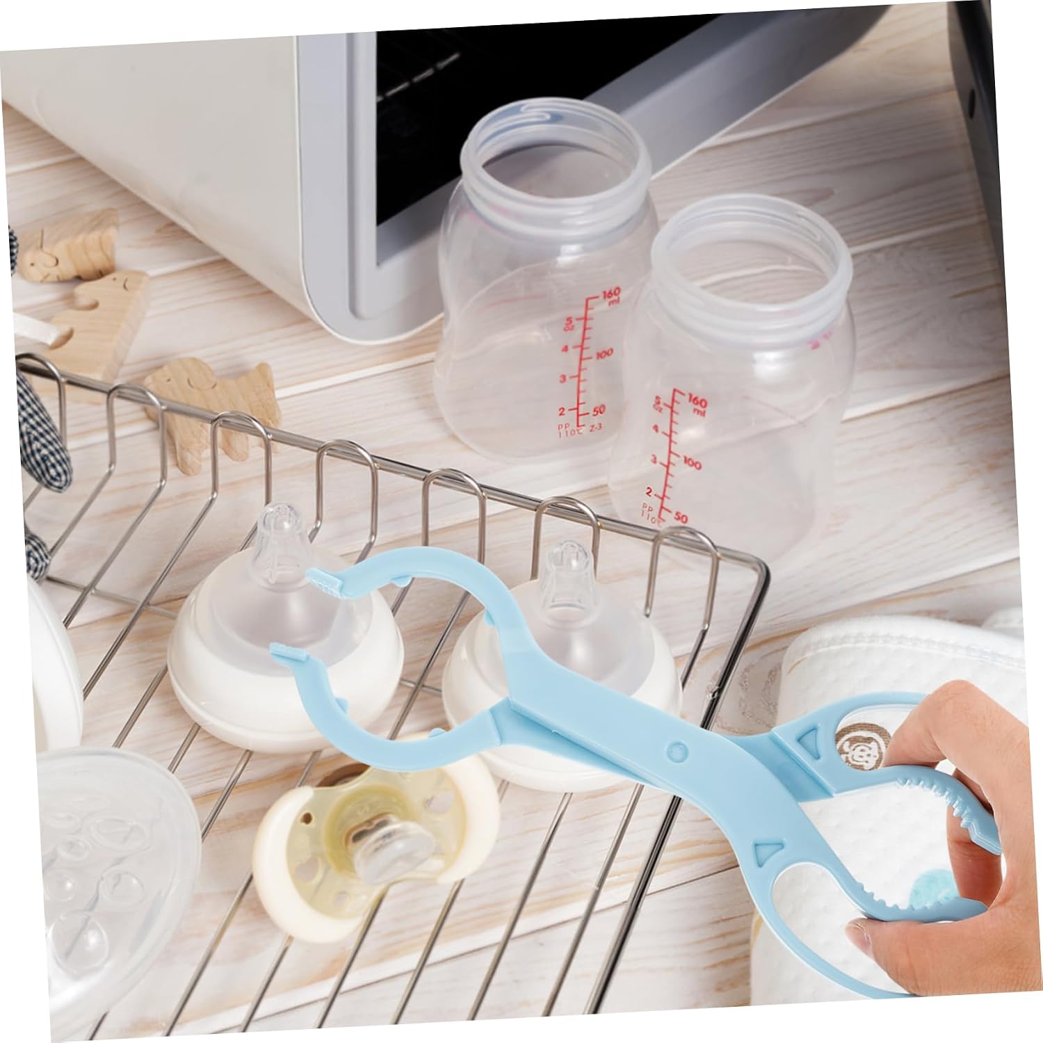 Abaodam 8pcs Bottles Feeding Bottle Clamp Skid-resistant Ergonomic Handle Design