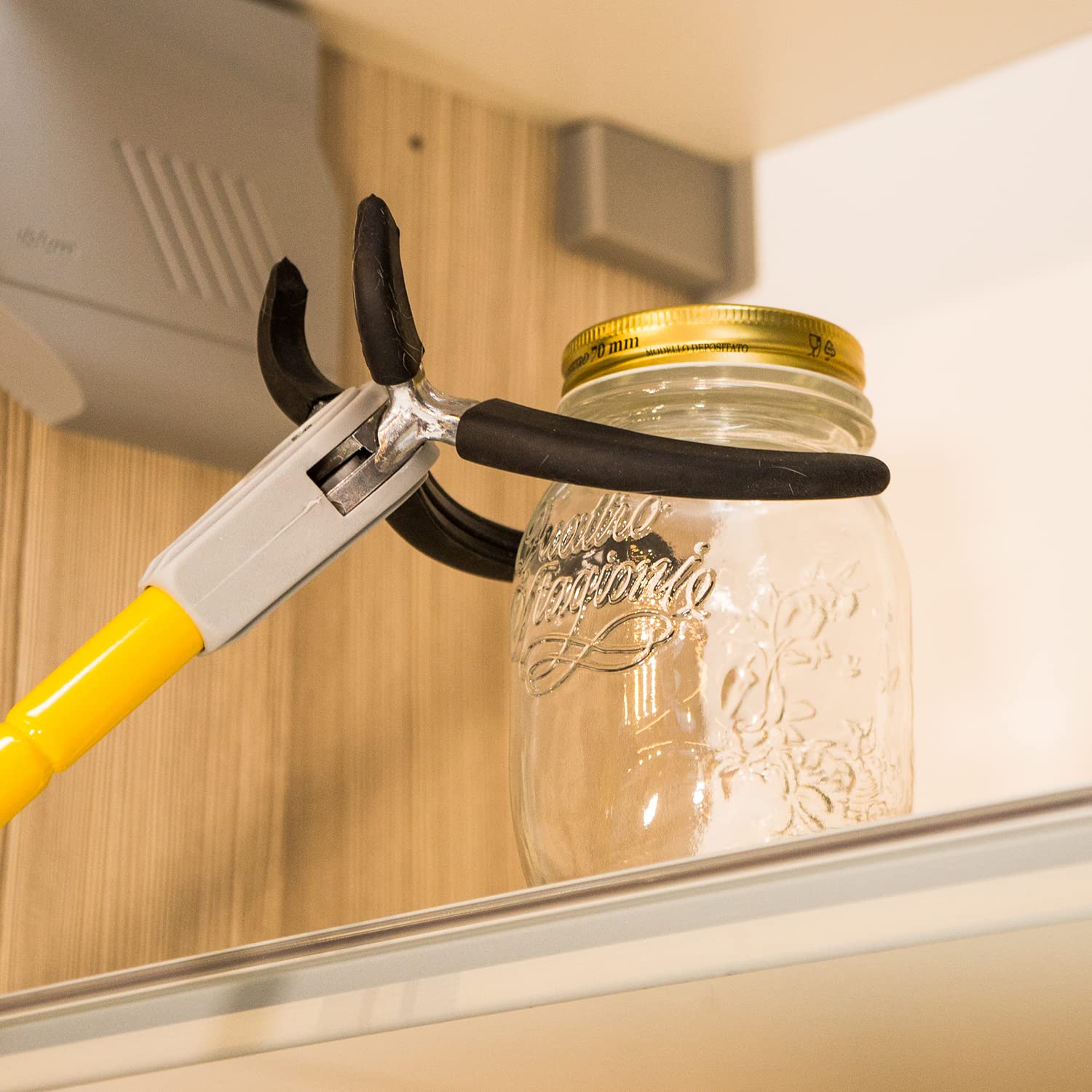 La zappa Pinza multiuso per scaffali prendi oggetti con doppia chela in gomma h 158 cm