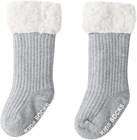 Amazon Co Jp キッズ靴下 ルームソックス 可愛い ふわふわ 滑り止め 室内履き 子供靴下 厚手 通気 防寒 ベビー靴下 暖かい のびのび 綿ソックス 子供向け キッズソックス 男の子 女の子 通園通学 春秋冬 グレー 服 ファッション小物