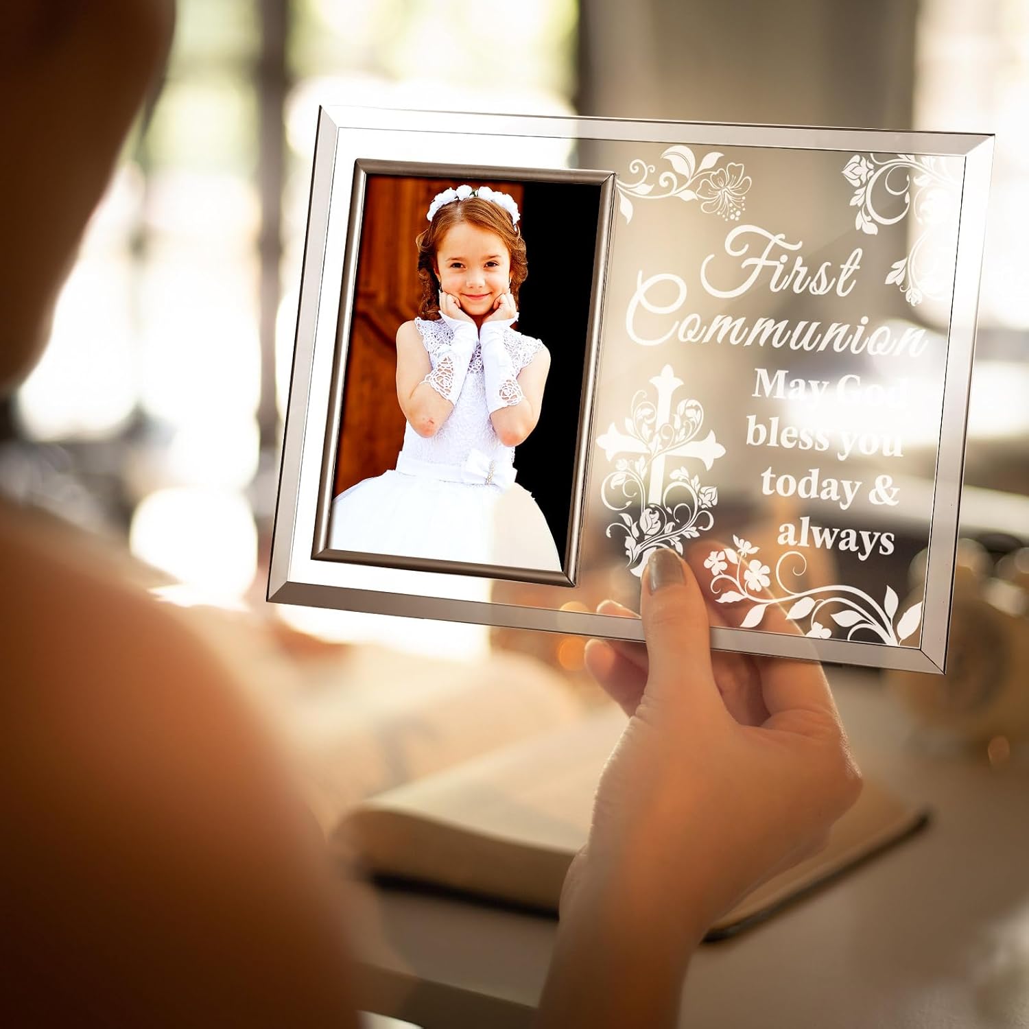 Yousoontic First Holy Communion Picture Frame 4 x 6 Glass Horizontal Picture Frame First Communion Gifts for Girls Religious Keepsake Tabletop Frame