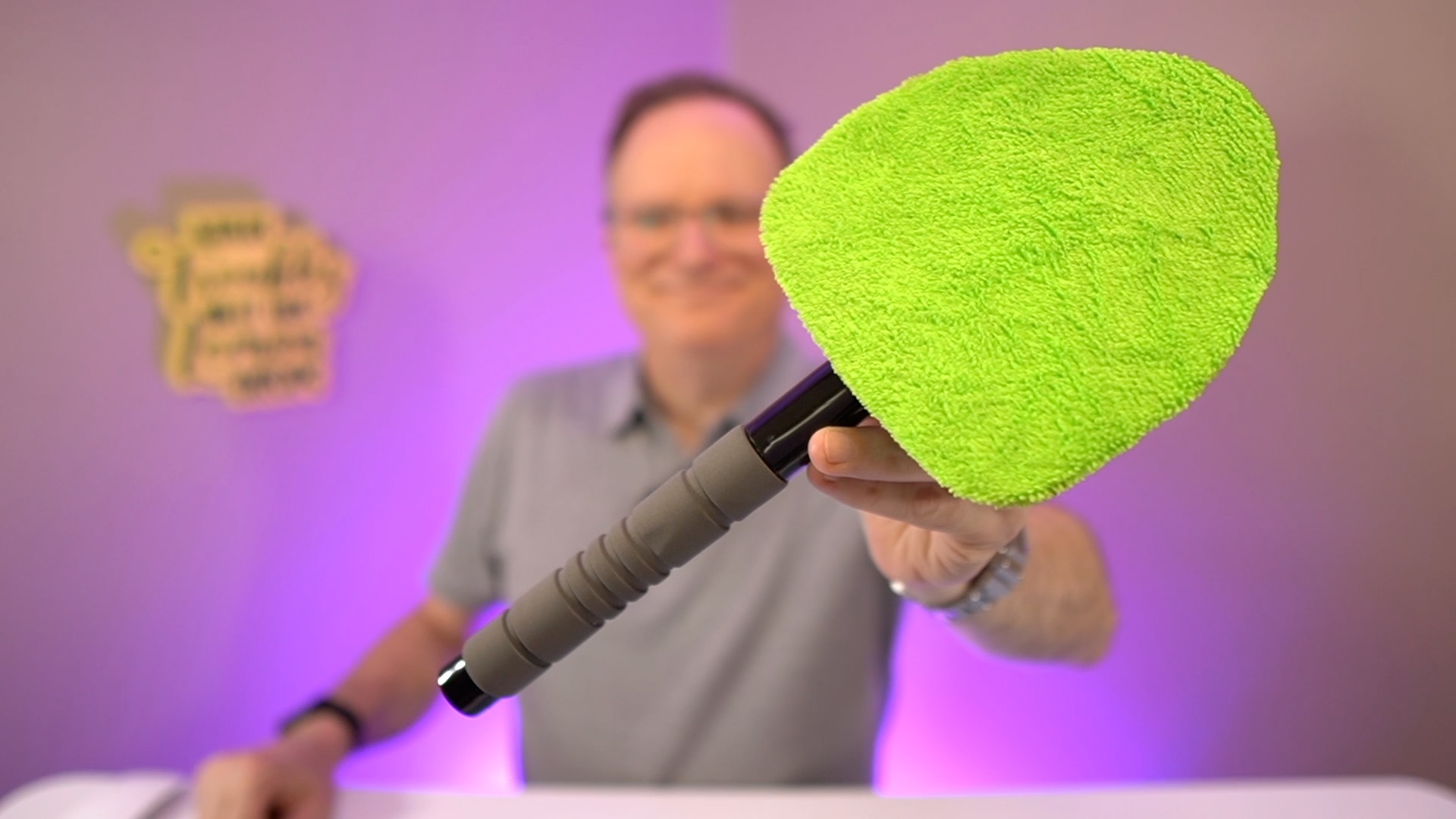 Clean Your Car or Truck Windows with Ease