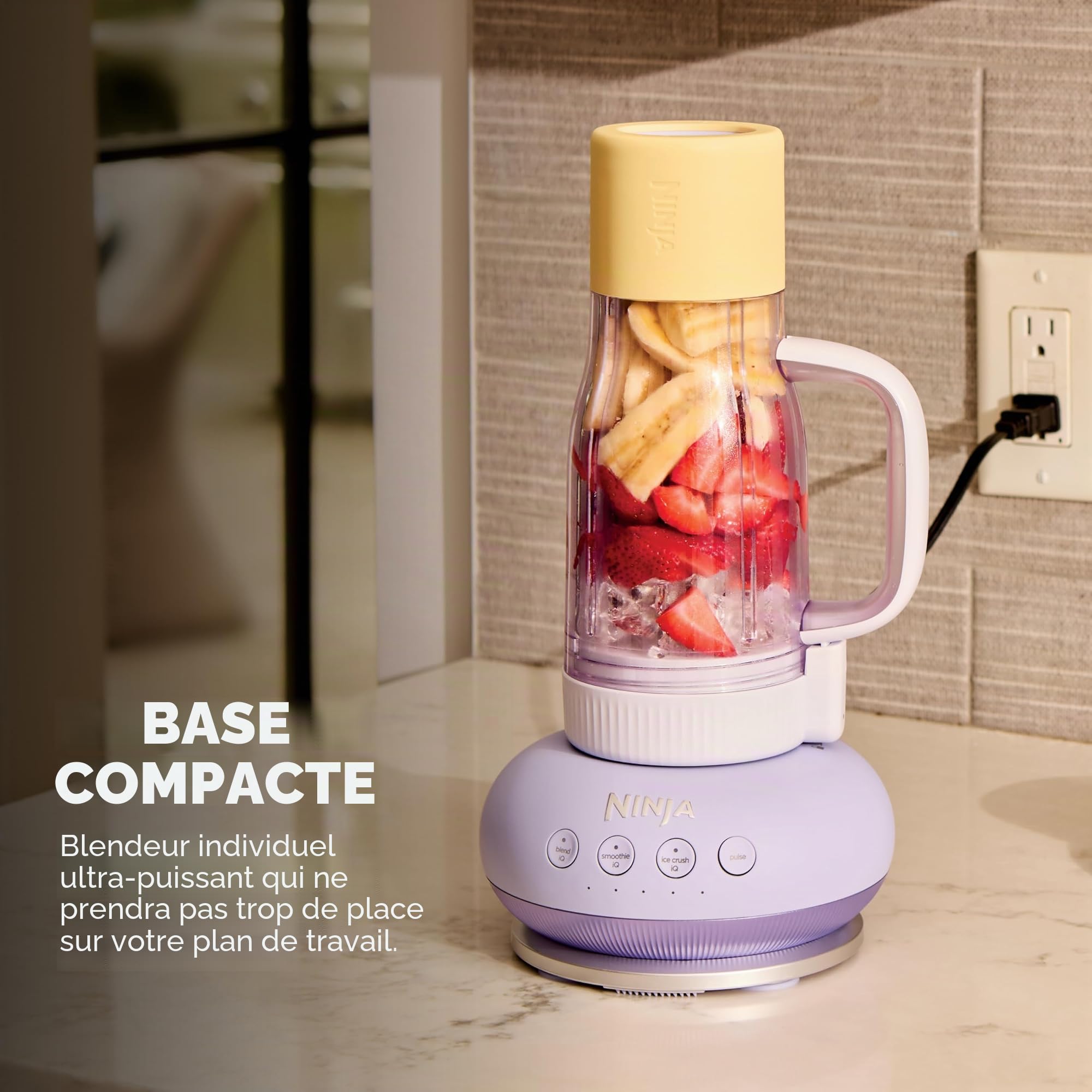 Ninja Blendboss Extracteur de jus personnel pour smoothies et boissons congelées - 670 ml - Tasse de voyage avec couvercle anti-fuite, ouverture pour boire et paille amovible, technologie Auto-iQ