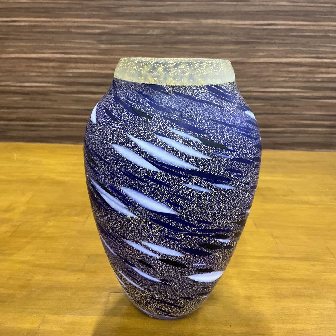 Amazon.co.jp: 瑠璃金彩 壺 花瓶 ガラス 岩田久利 ホビー グッズ