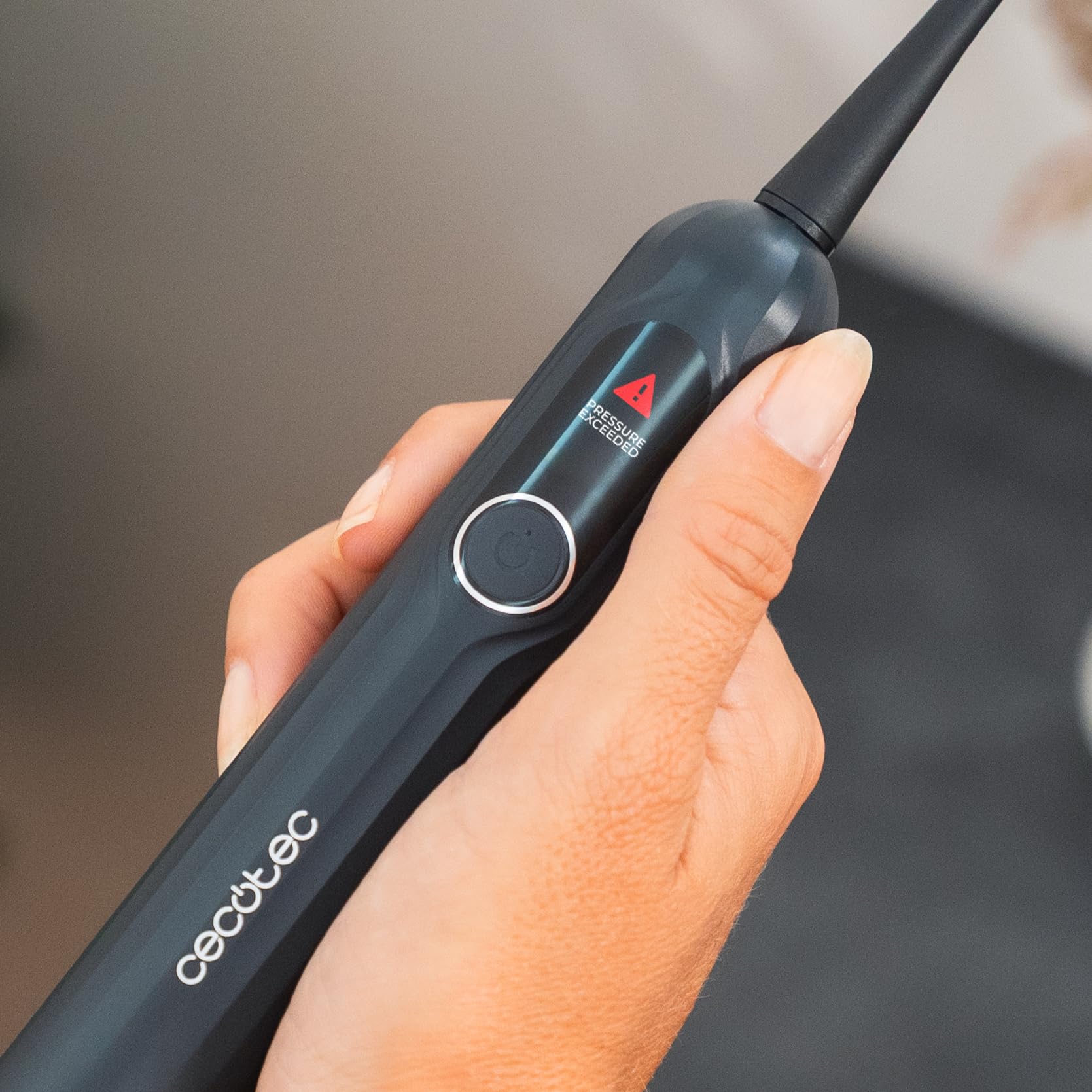 Cecotec elektrische Zahnbürste ToothCare UltraSonic PlatiniumSwing. DualClean Sonic+Oszillation, 50.000 rpm, 5 Modi, Display, Drucksensor, 30-s-Intervall, 2-Min Timer, kabellose Ladestation, 8 Köpfe