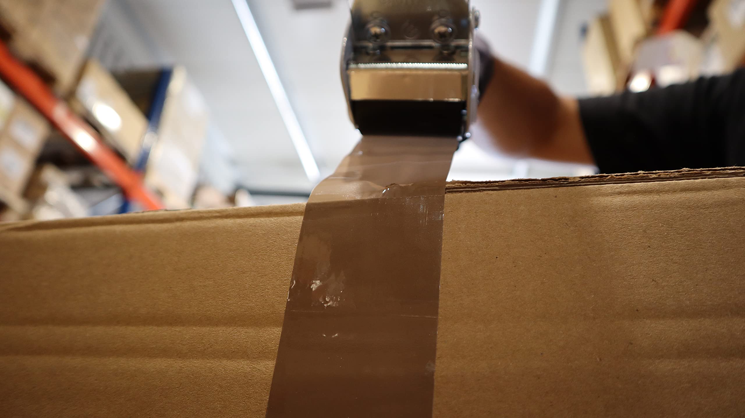 gws Cinta adhesiva de embalaje prémium de polipropileno, silenciosa, alta adherencia, 66 m de largo, 50 mm de ancho, 65 micras de grosor, color marrón, 36 rollos