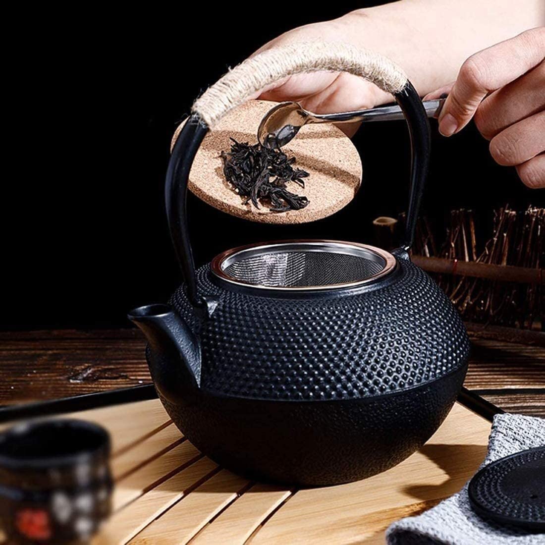 Tetera Juego de colador de infusor de Tetera de Hierro Fundido para Tetera, Color Negro con Filtro de Acero Inoxidable, 1,2 l Tetera Hierro Fundido