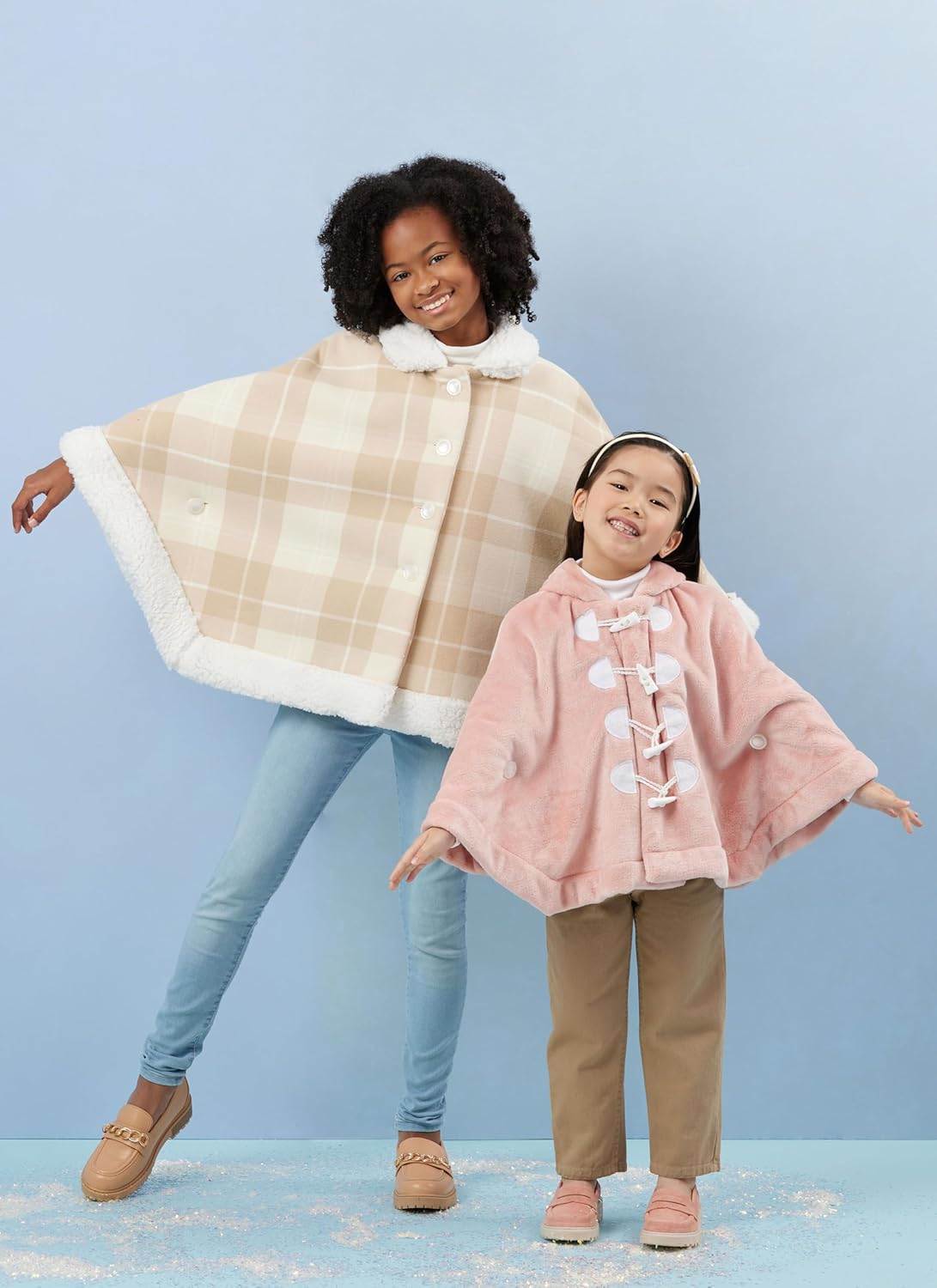Simplicity SS3043HH Children's Unlined Ponchos Sewing Pattern Packet, Design Code S3043, Sizes 3-4-5-6, Multicolor