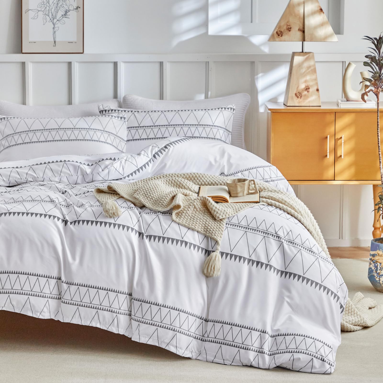Tokokimo Duvet Cover for 135/150 Bed, Duvet Cover 240 x 220, Bohemian Pattern Microfiber Duvet Cover 3 Pieces Composed of 1 Duvet Cover 240 x 220 cm + 2 Pillowcases 50 x 75 cm, White