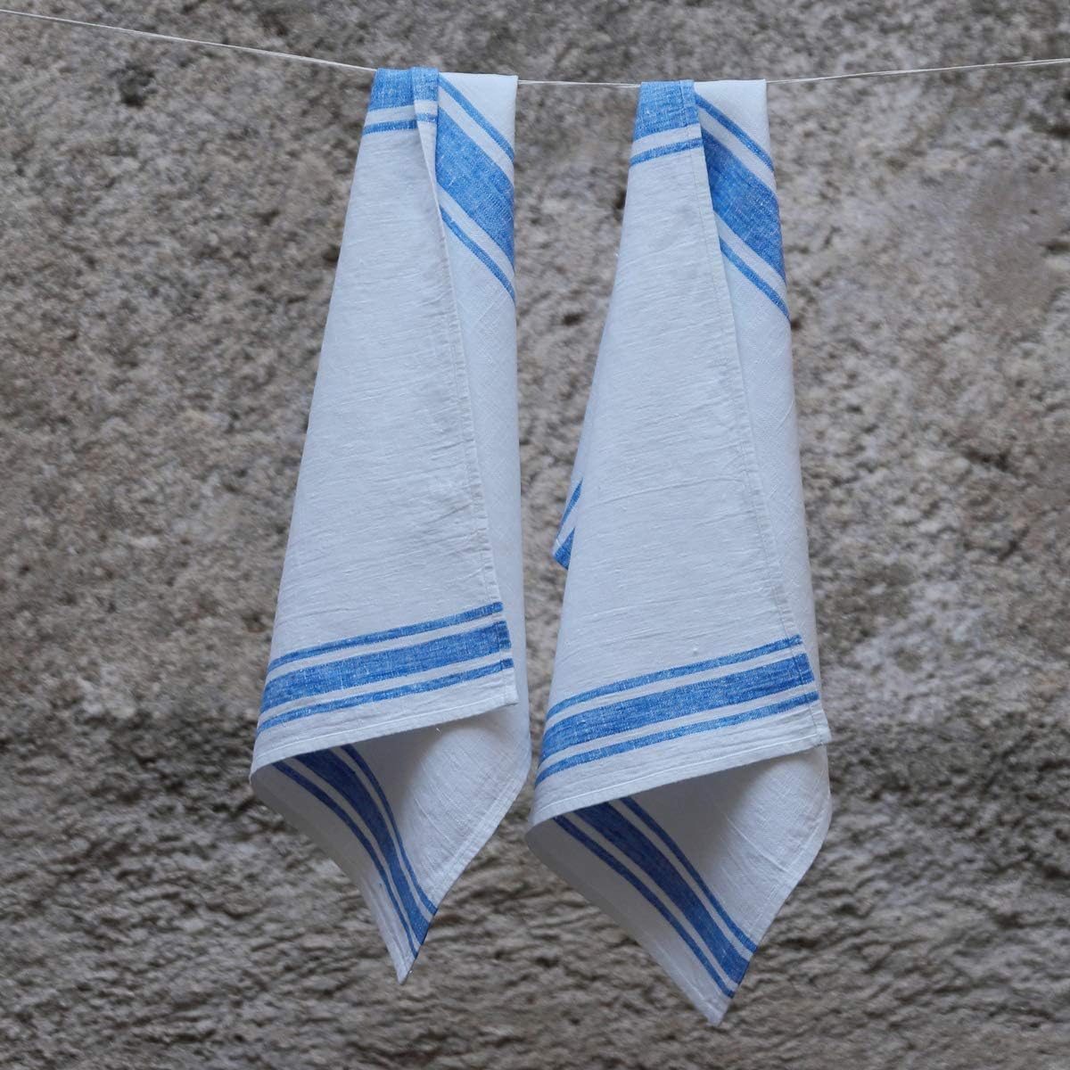 LinenMe Tuscany Hand and Guest Towels, 18" x 28", Off White/Blue