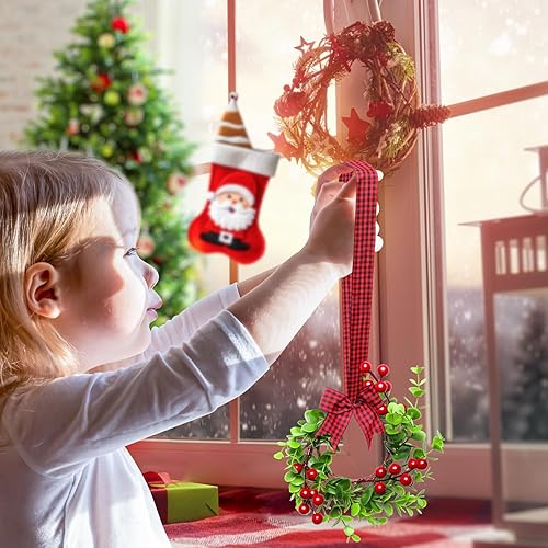 Miniatura 7 de 2 coronas de Navidad  Decoraciones de Navidad para el hogar, pequeñas coronas de Navidad con lazo a cuadros de búfalo y bayas rojas para armarios de