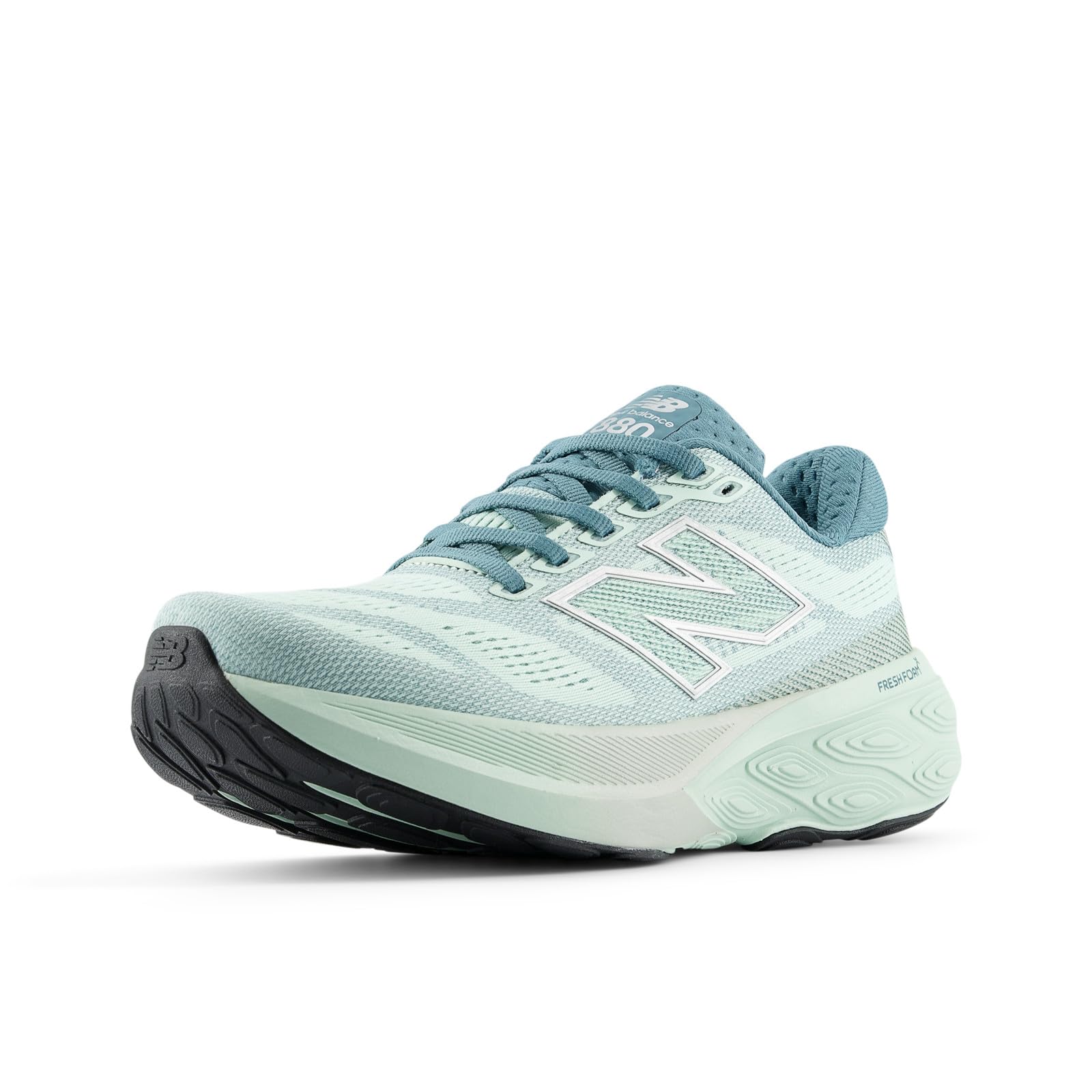 New Balance W880v15