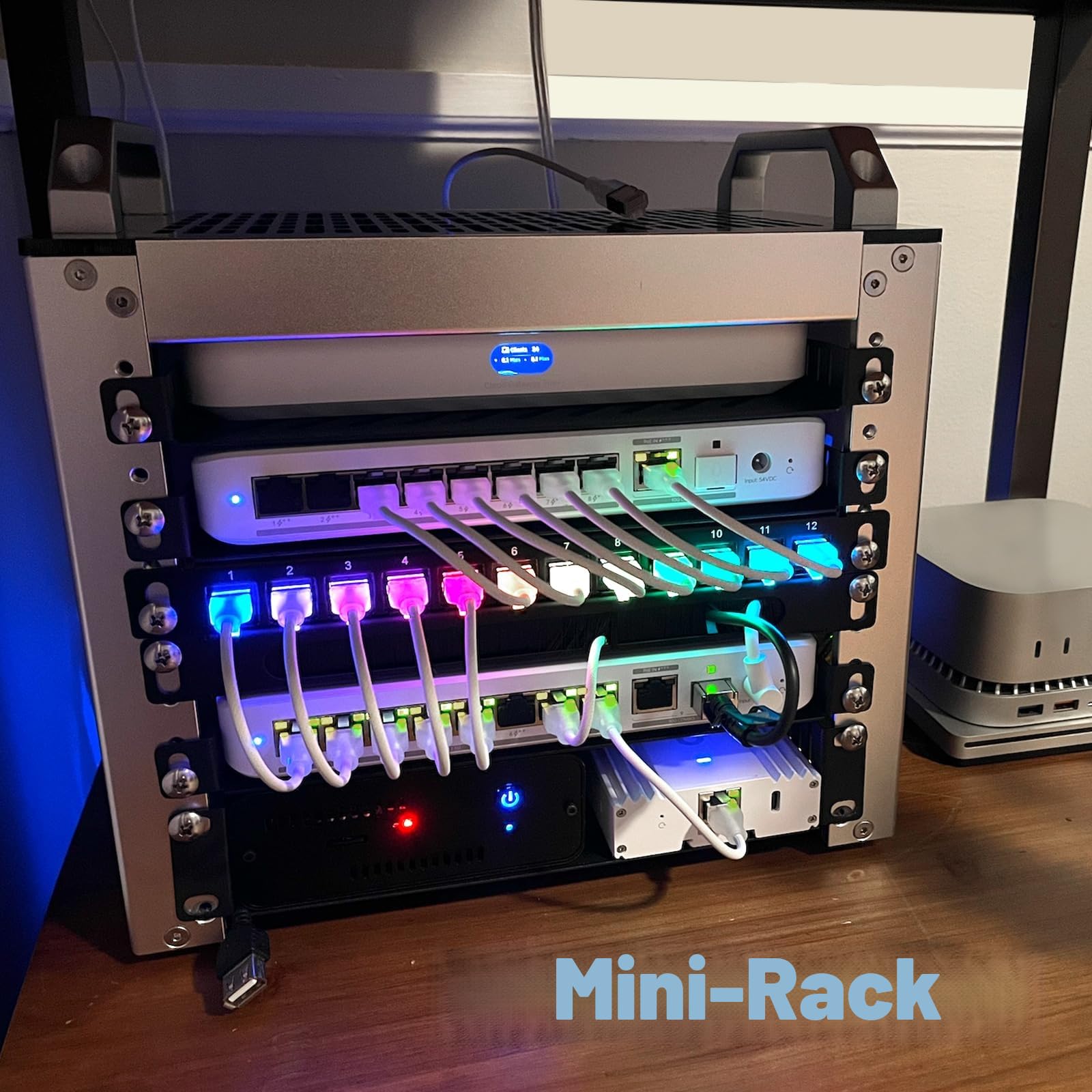 GeeekPi DeskPi RackMate T0, 4U 10 Zoll Serverschrank, 200 mm Tiefes Mini-Rack mit Regalboden & Blindplatte, für NAS, AV- & Netzwerktechnik (Silber)
