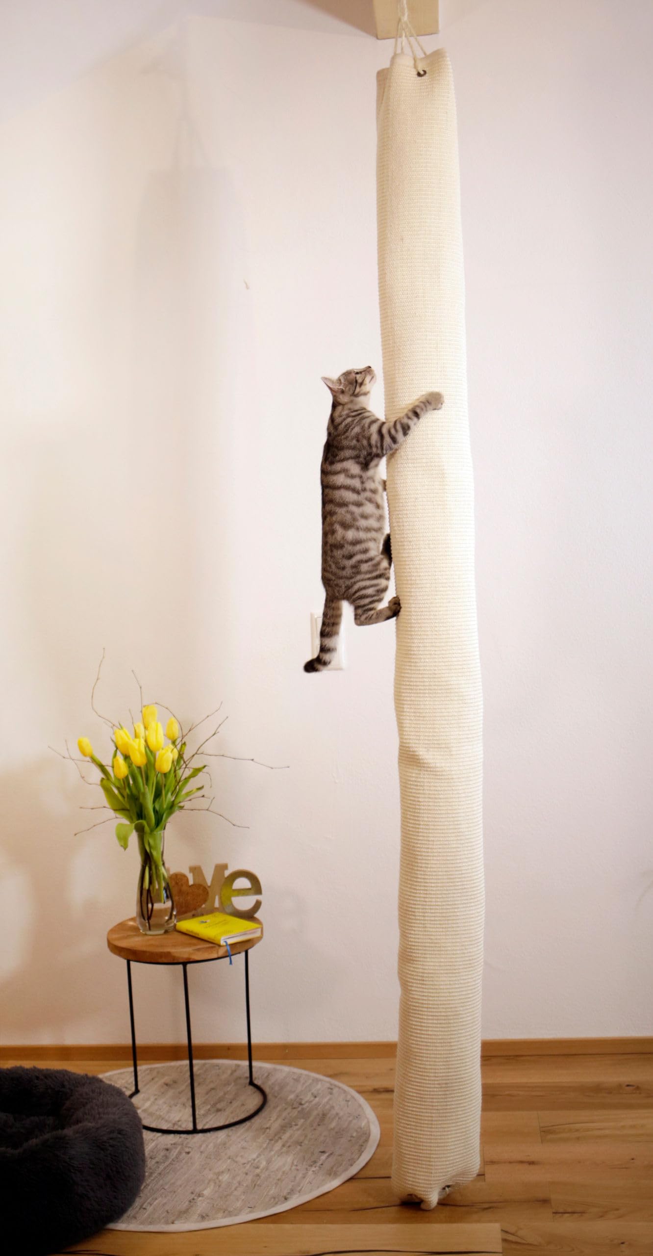 Kerbl Rascador para Gatos, 16 x 16 x 240 cm, Beige, 1 Unidad