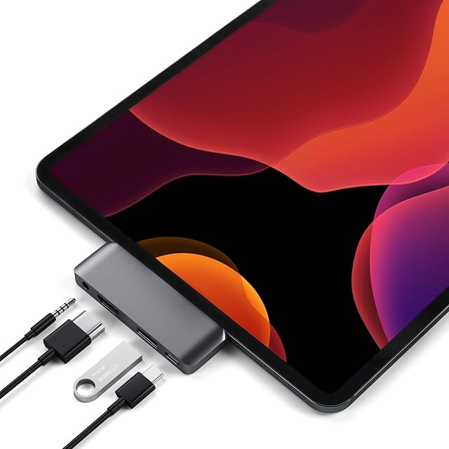 SATECHI Aluminum Type-C Mobile Pro Hub Adapter with USB-C PD Charging, 4K HDMI, USB 3.0 & 3.5mm Headphone Jack - Compatible with 2021 iPad Pro M1, iPad Mini 6 Gen, 2020/ 2018 iPad Pro (Space Gray)