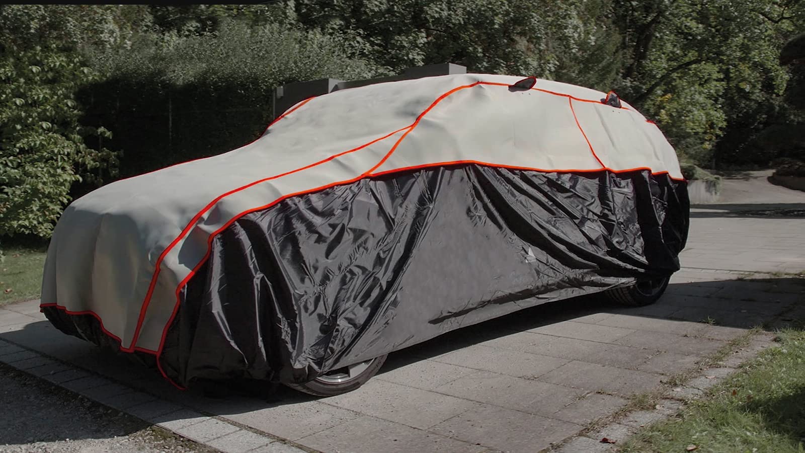 CORA Copriauto antigrandine Storm Protector SUV misura M