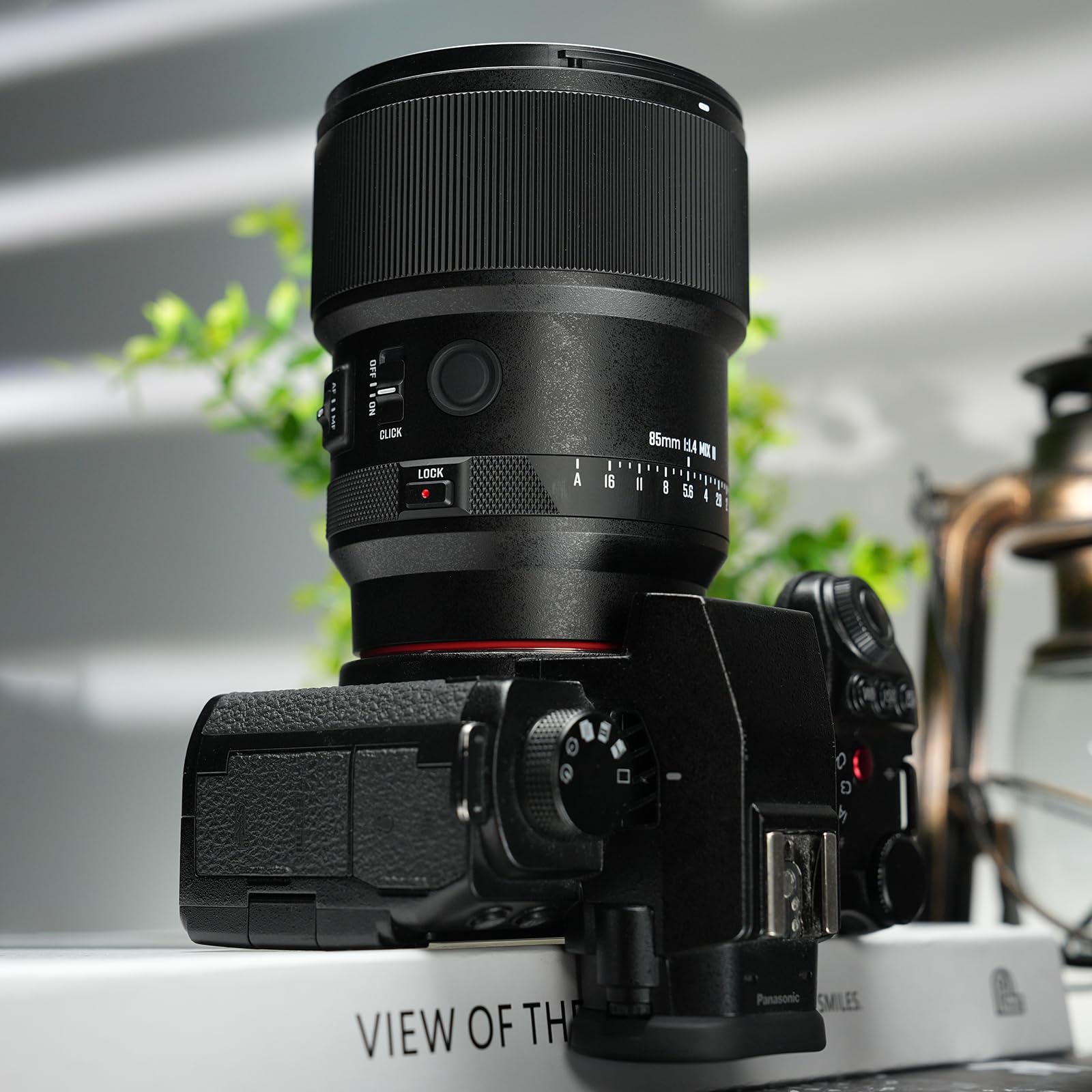 Meike Teleobiettivo 85 mm F1.4 Mix II AF STM Full Frame Messa a fuoco automatica Obiettivi fissi per Panasonic Lumix Sigma Leica L Mirrorless Camera S1 S1R S9 S1H S5 S5 Mark II FP SL FPL T TL2