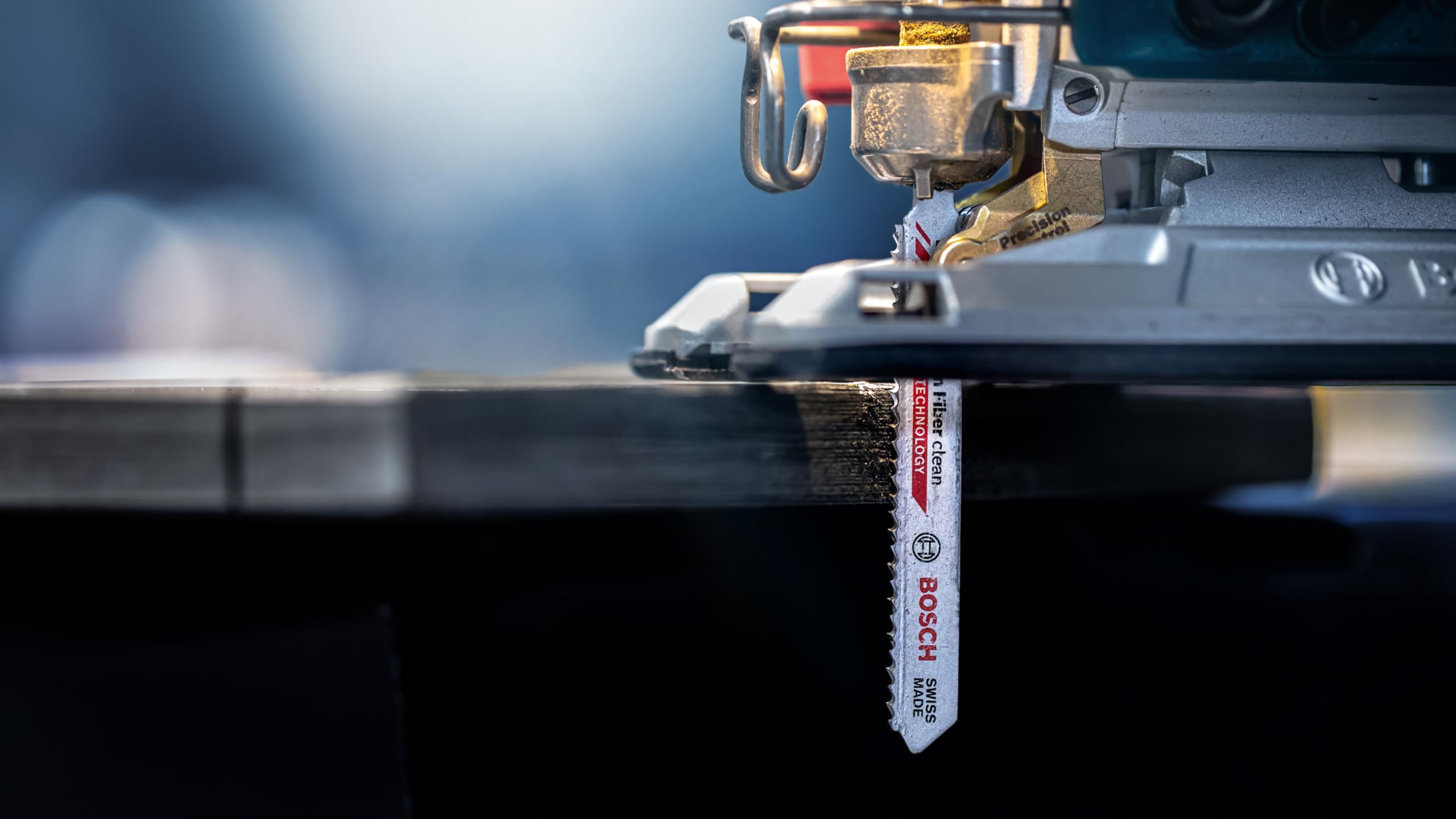 Bosch 3x Expert ‘Carbon Fiber Clean’ T 108 BHM Stichsägeblatt (für Faserkunststoffe GFK, CFK, Länge 92 mm, Professional Zubehör Stichsäge)
