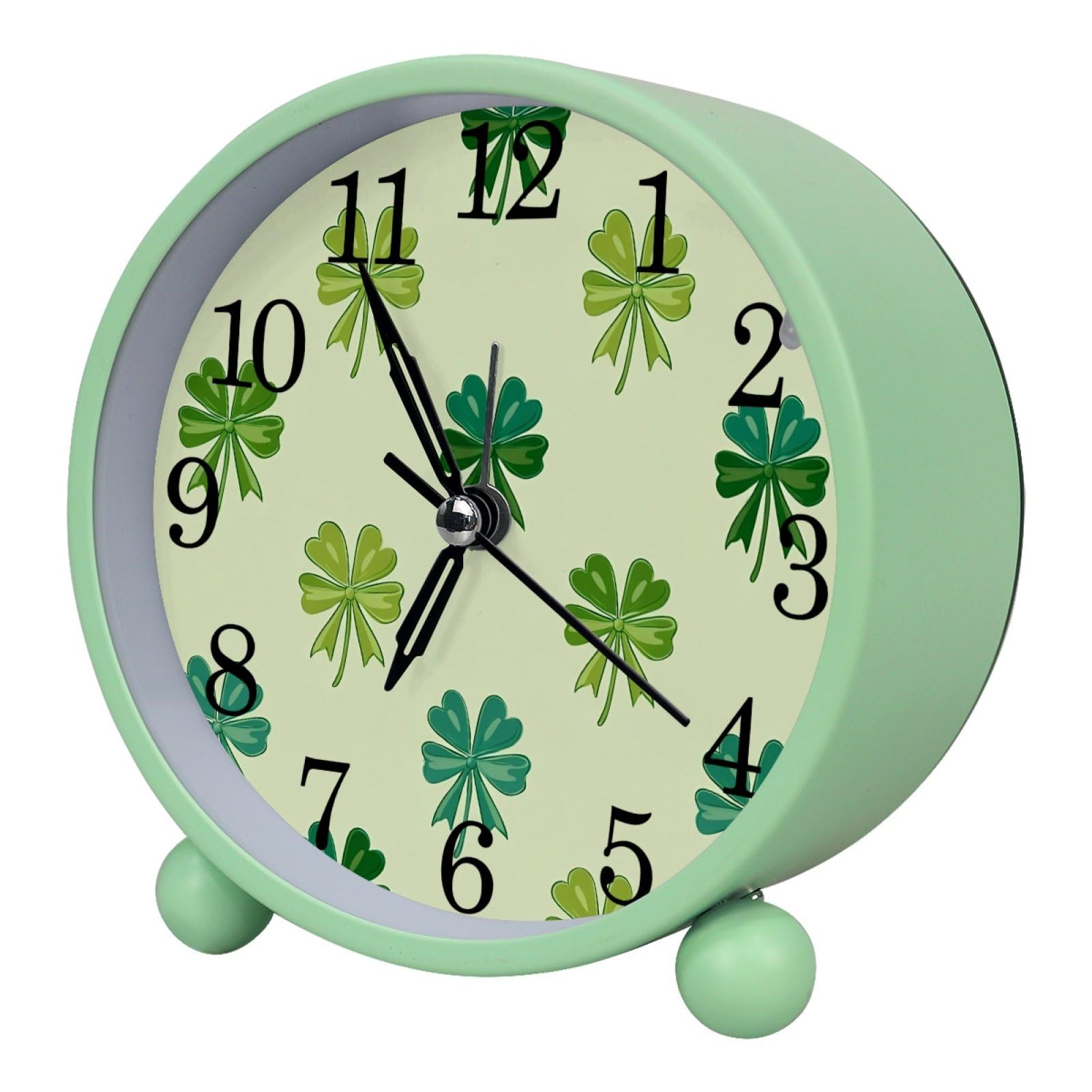 etoenbrc St. Patrick's Day Green Clover Round Battery Operated Bedside Alarm Clock Non-Ticking Desktop Silent Analog Alarm Clock with Light