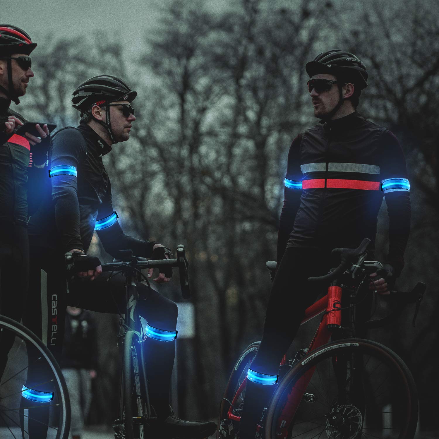 opaska LED, opaska na ramię LED z migającym odblaskowym paskiem bezpieczeństwa, podświetlana opaska sportowa opaska na kostki z 3 trybami świecenia do nocnego biegania, joggingu, jazdy na rowerze, ćwiczeń na świeżym powietrzu i aktywności