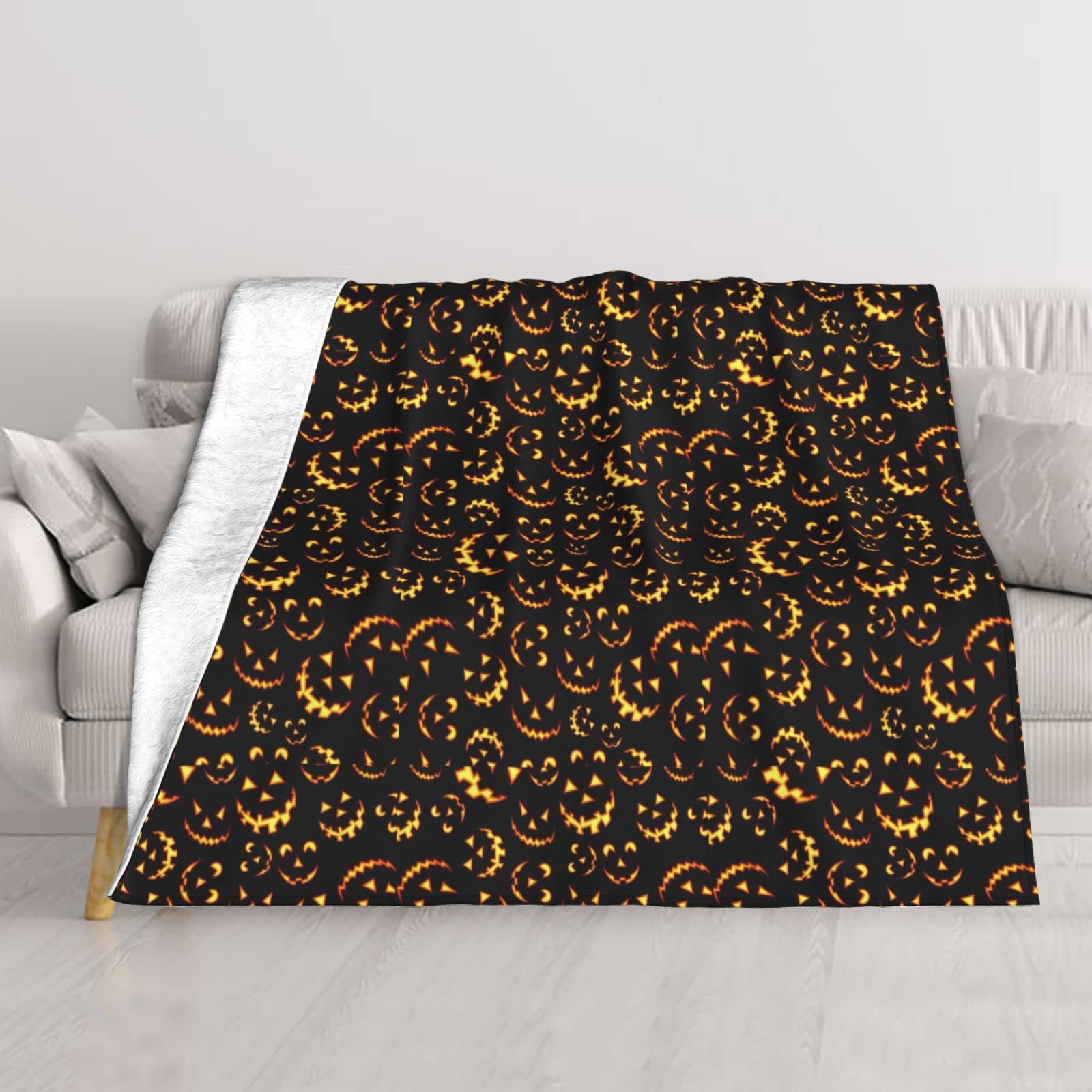 Couverture Halloween légère et douce : finis les plaids lourds qui font transpirer