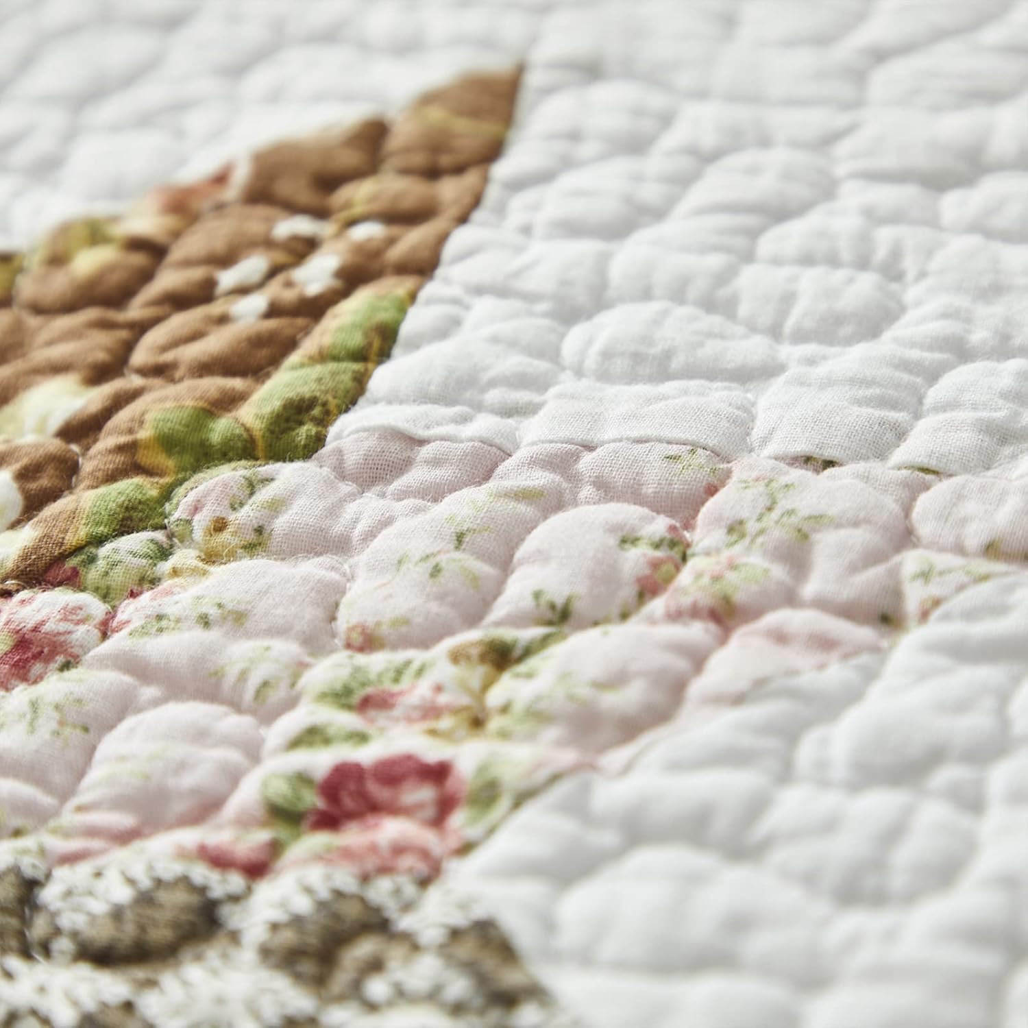 Brandream Queen Size Luxury Patchwork Quilts Premium Cotton Farmhouse Quilted Bedspread Vintage Quilt Set - Image 8