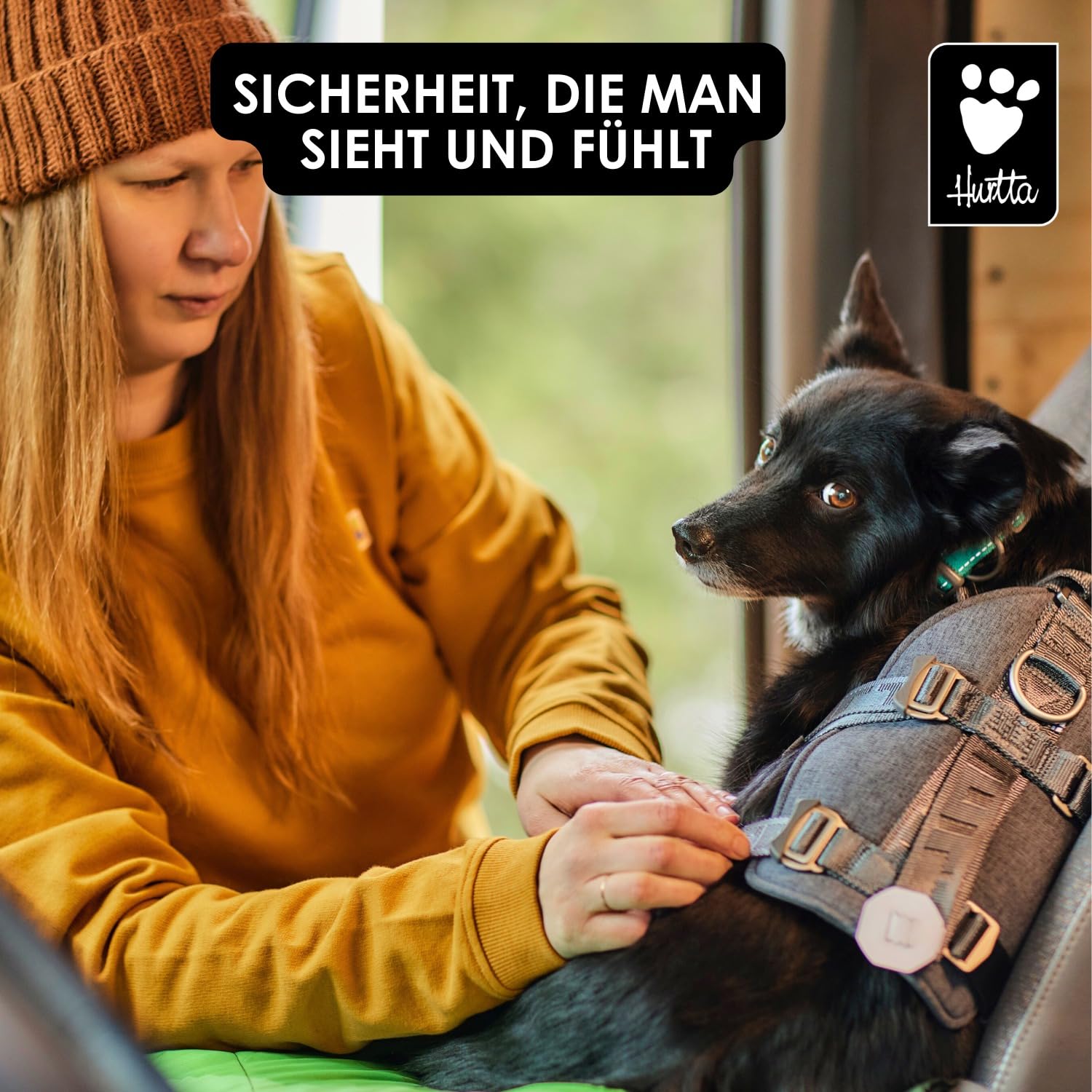 Hurtta Reise-Hundegeschirr ECO (10-20 kg, BlackBerry)